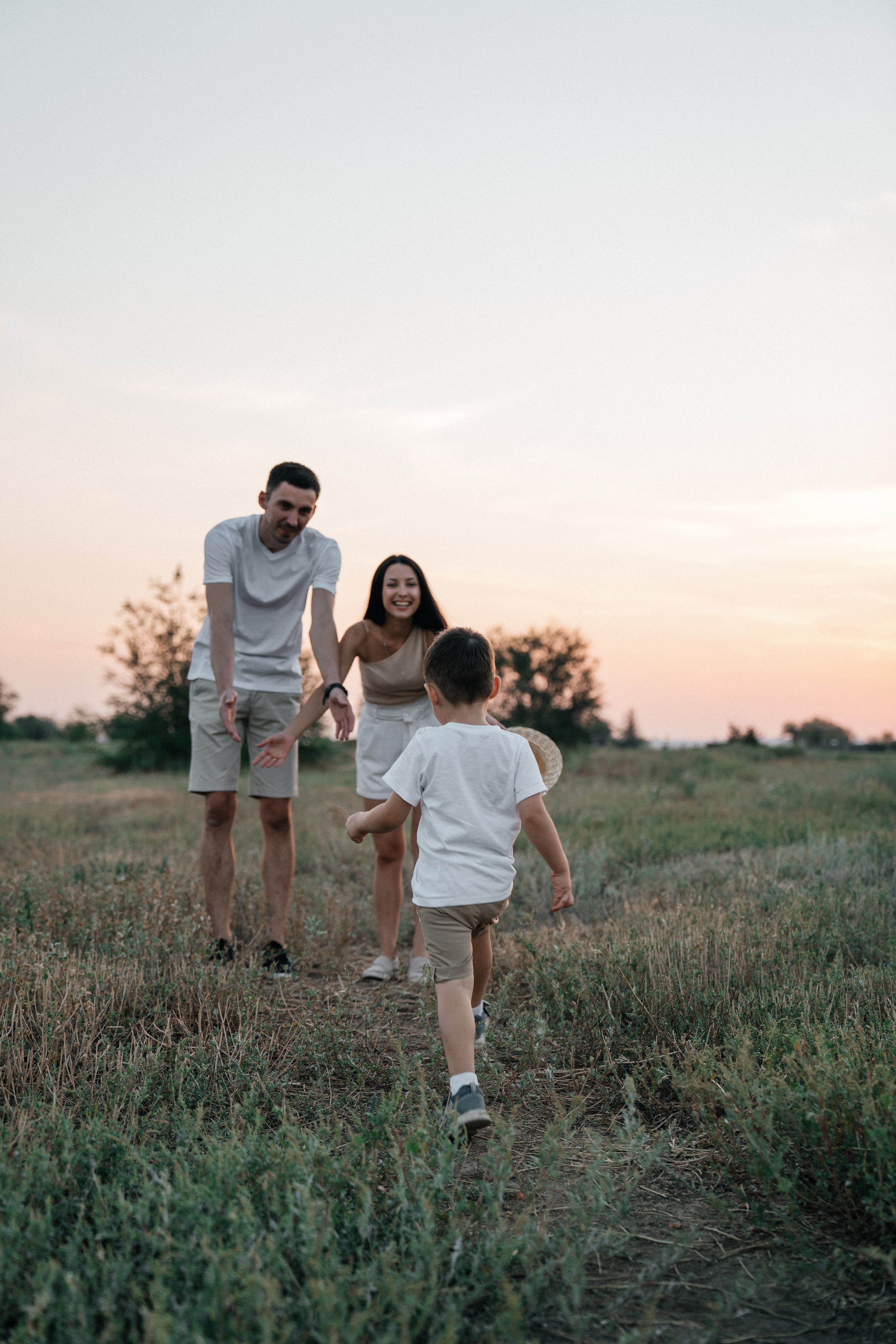 Летняя прогулка. Свадебный и семейный фотограф в Волгограде Юлия Гринева