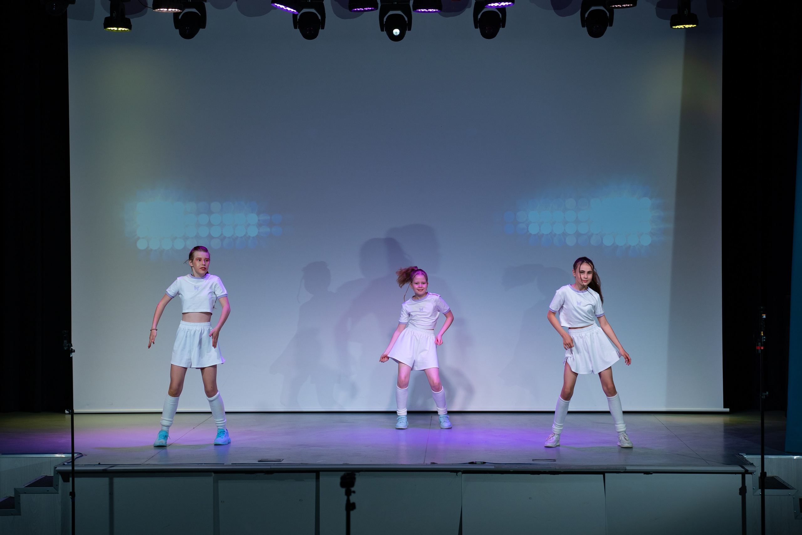 Отчетный концерт продюсерского центра «Новая Звезда». Фото / Видеосъемка в Москве