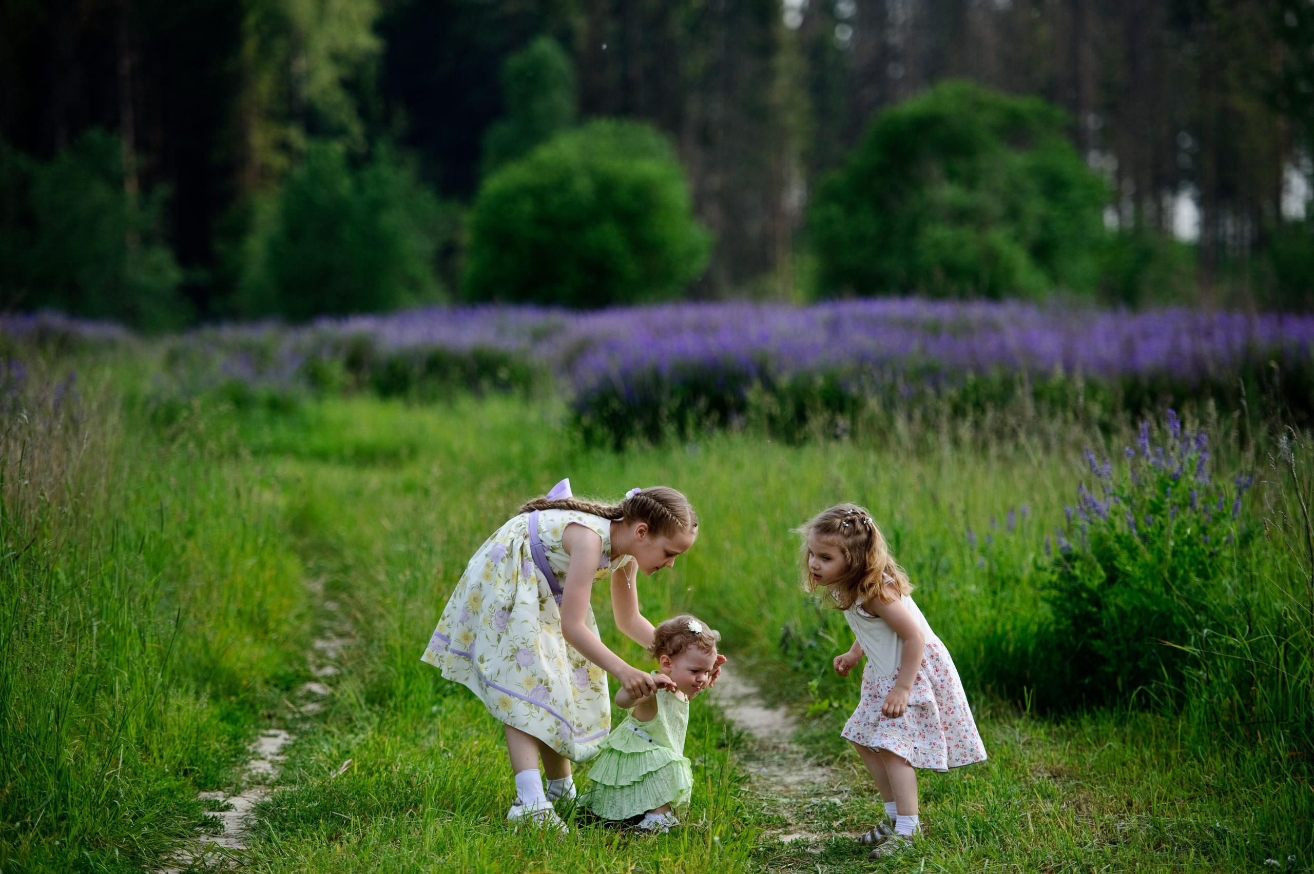 Лилия, Дарина, Элина и Владислава. Мама и дочки. Прогулка, Зеленоград. Семейный фотограф Анна Дубовская