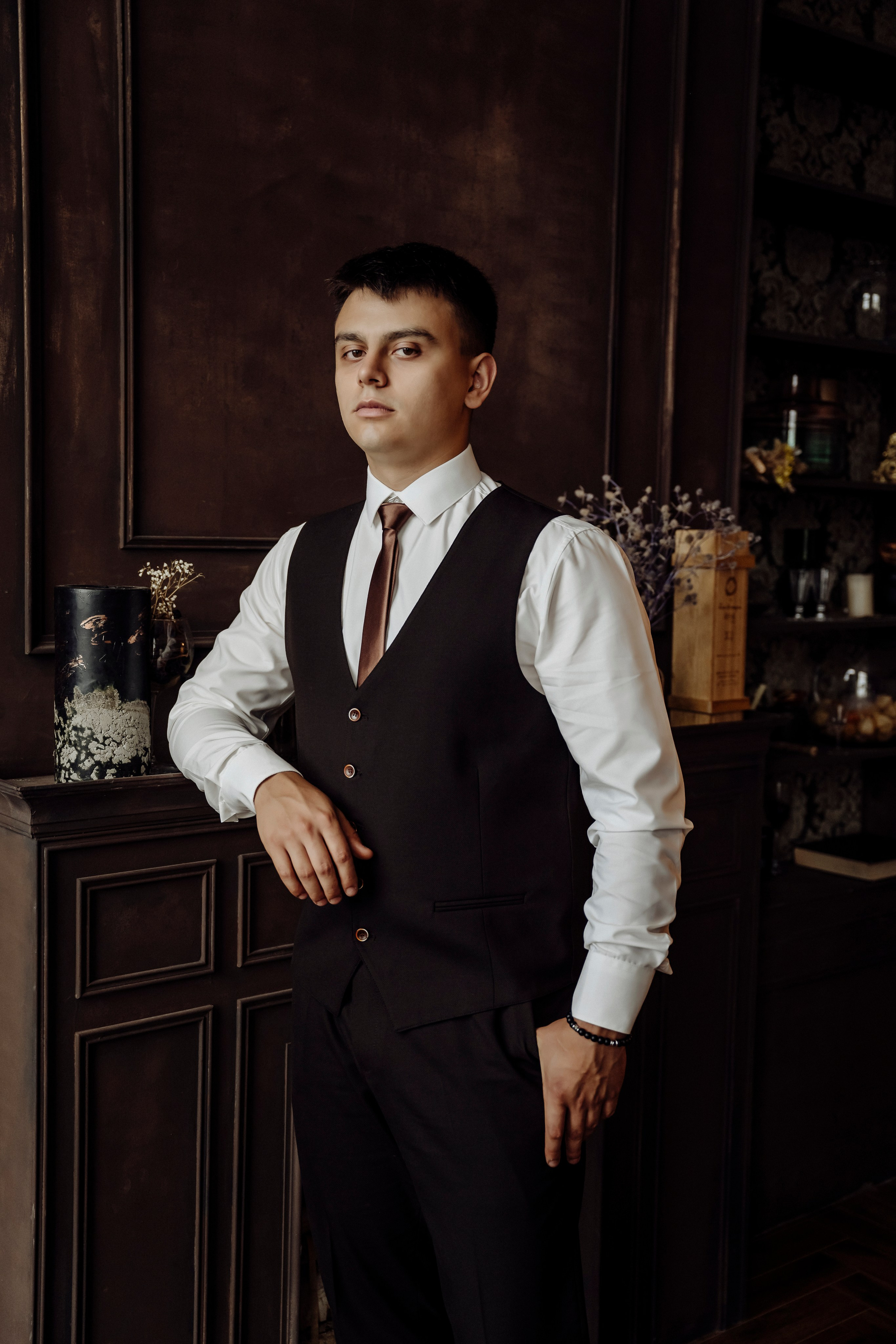 Влюбленные Даниил и Дайана (улица и фотостудия). Свадебный и семейный фотограф Любовь Исланова