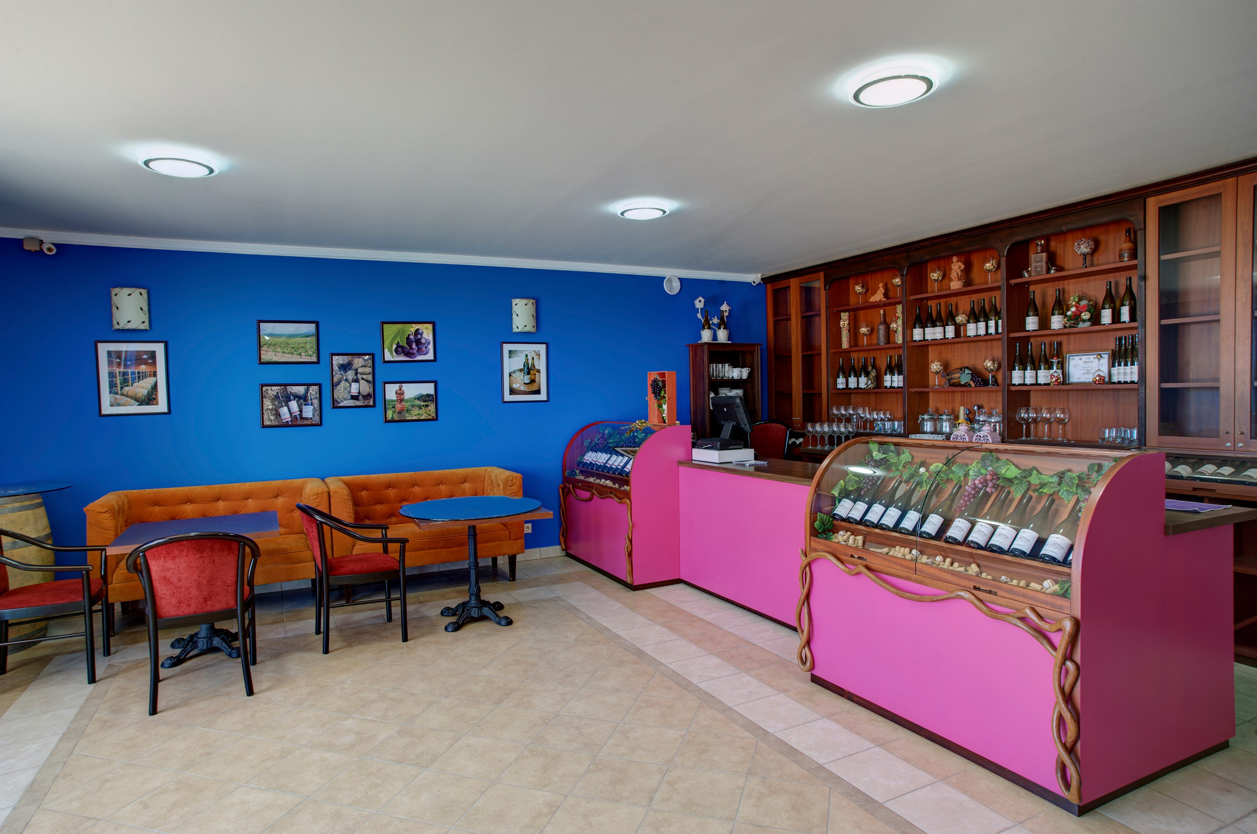 Агротуристический комплекс Chateau Pinot. Интерьерный фотограф в Сочи | Роман Сусленко