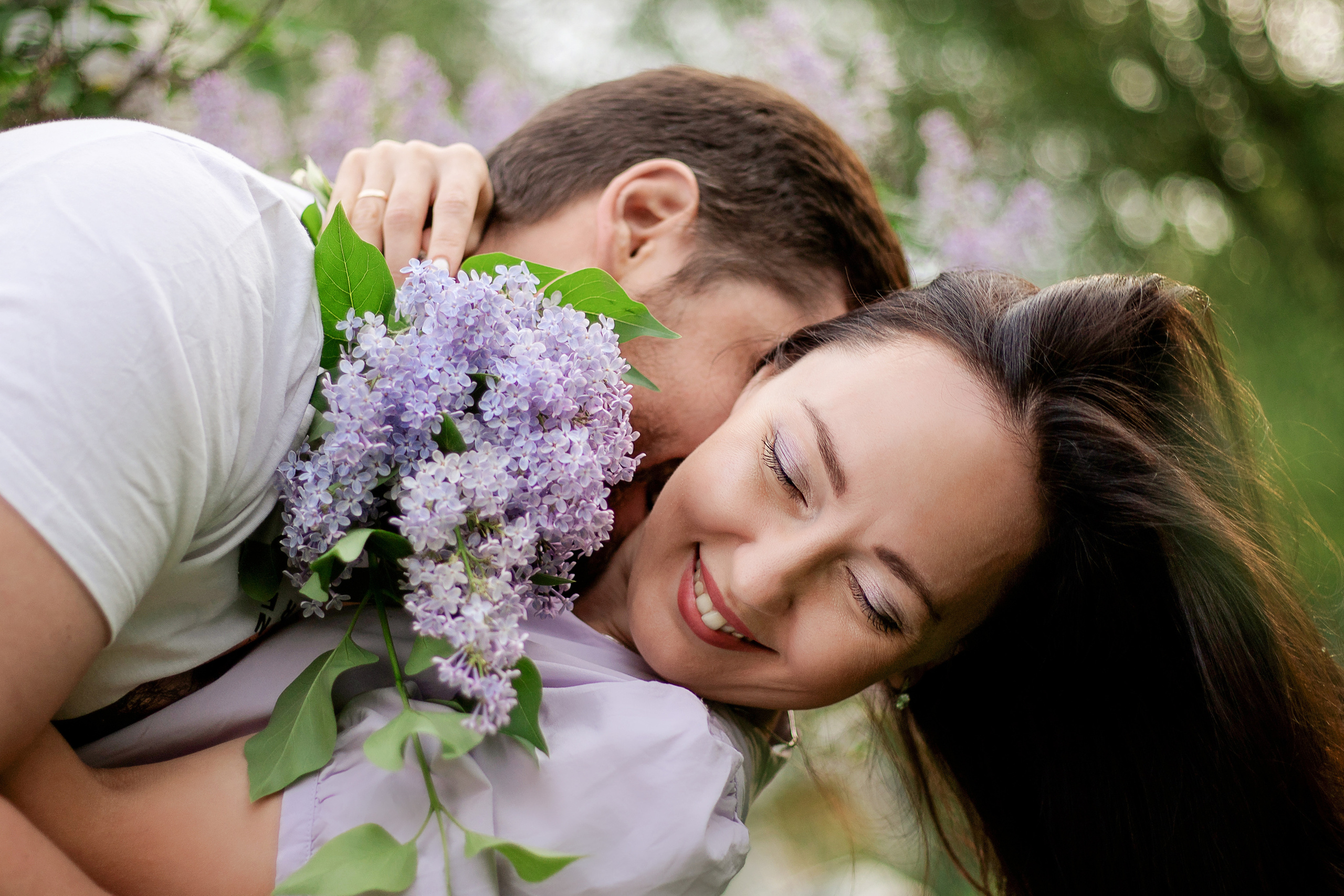 Ловстори в сирени. Фотограф Пермь. Love Story