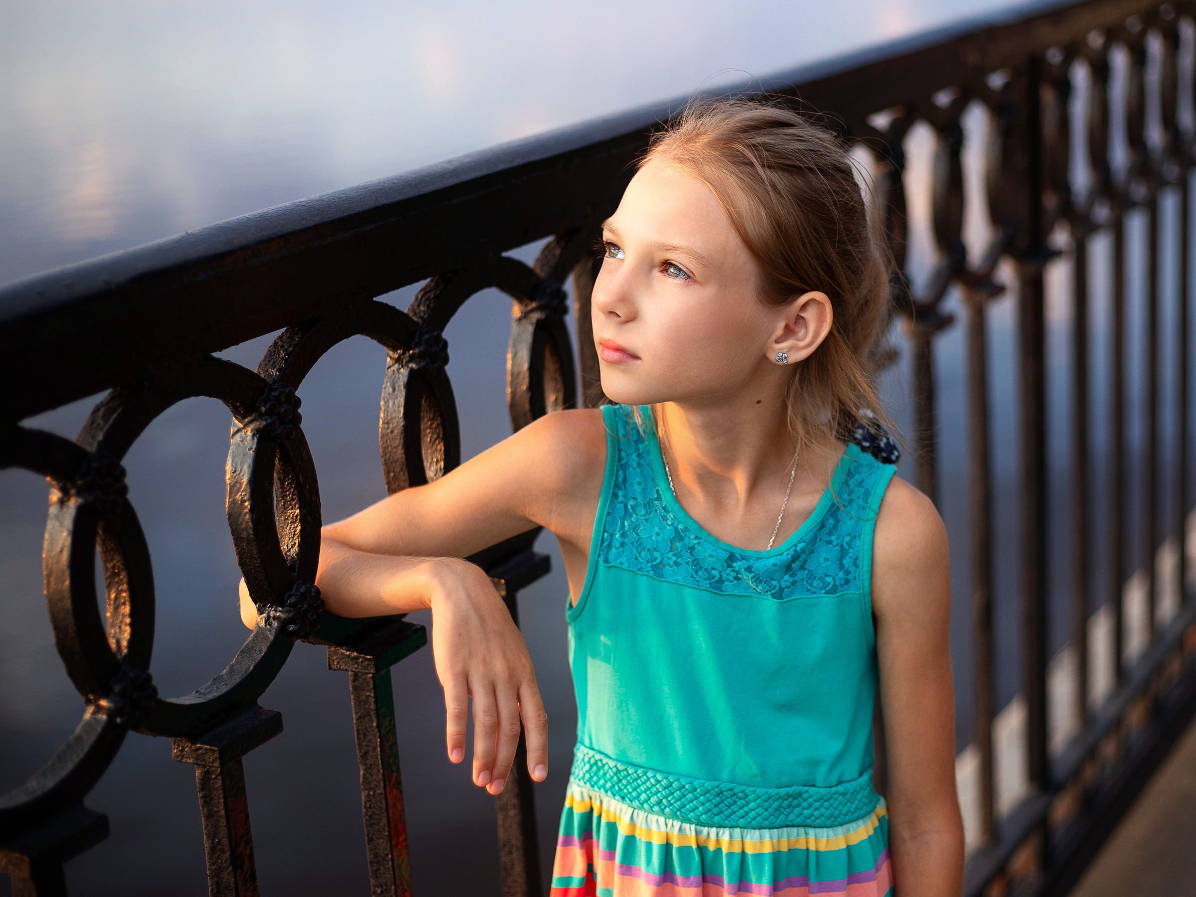 Мои дочки. Могут быть фото без обработки (исходники). Фотограф Пермь. Свадьбы. Семья и дети, школа, д. сад. Фотокниги