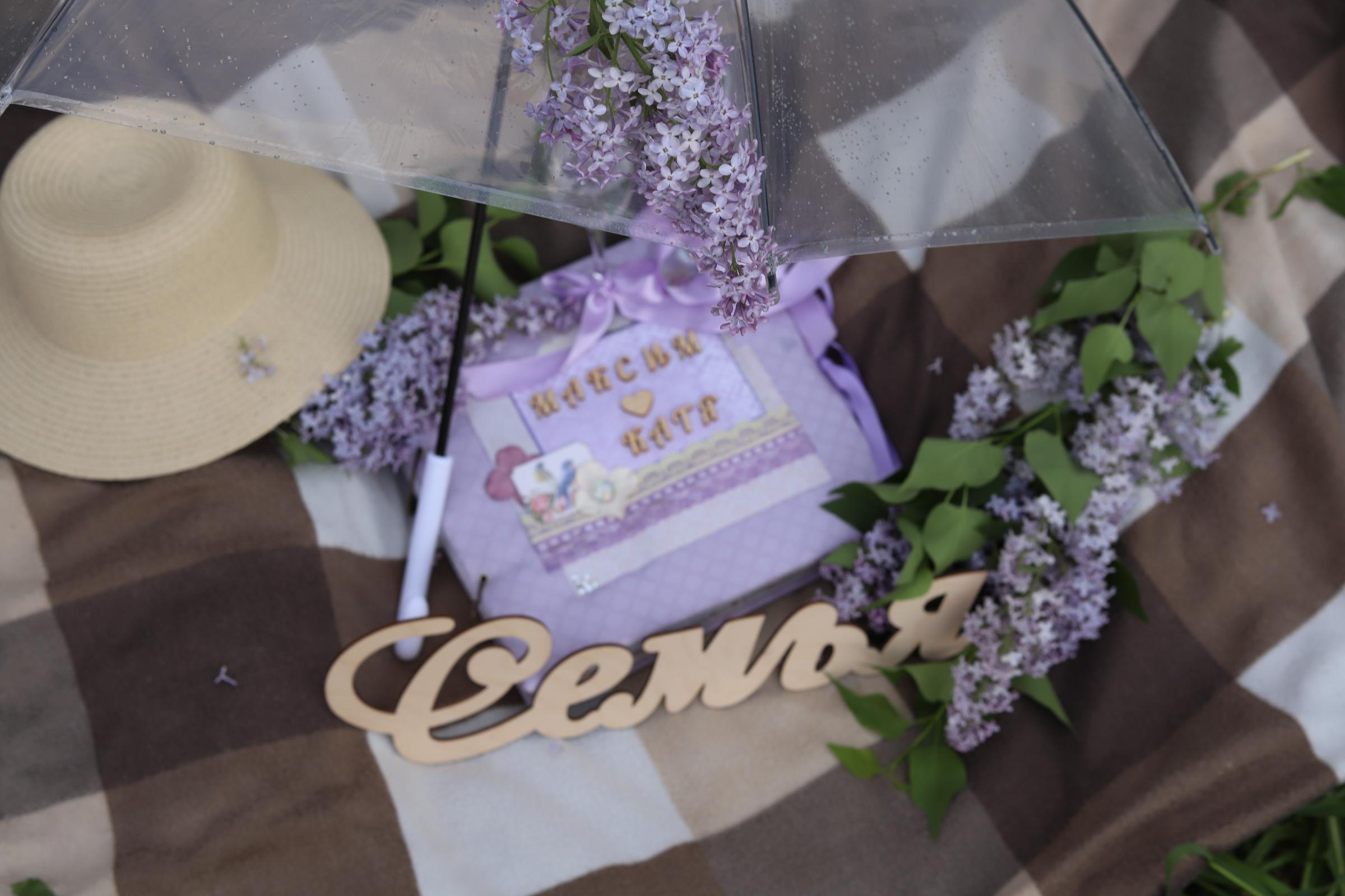 Аллея Губерния. Катя и Максим. Май 2021. Фотограф Пермь. Свадьбы. Семья и дети, школа, д. сад. Фотокниги