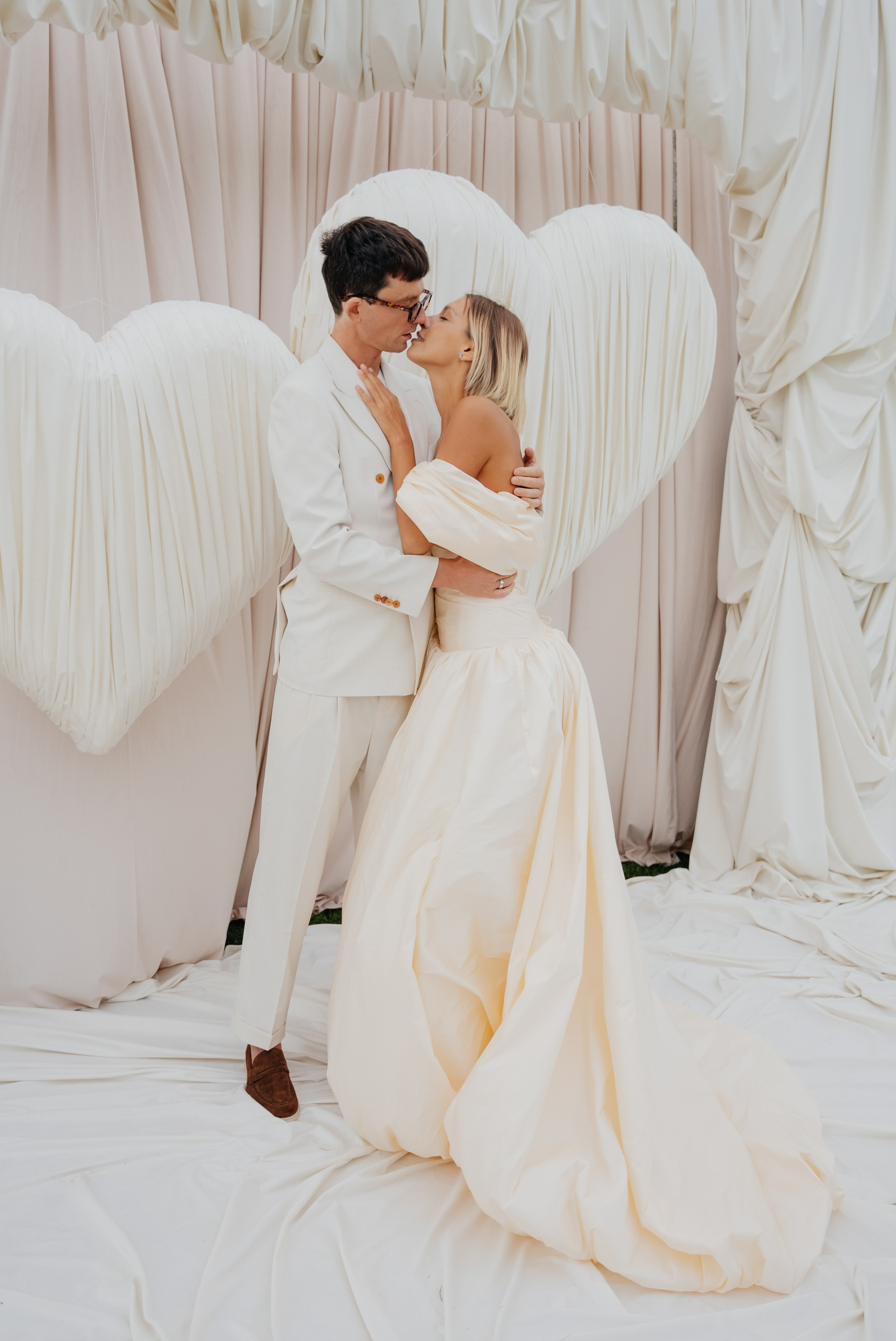 WEDDING. Akkanatart.kz
