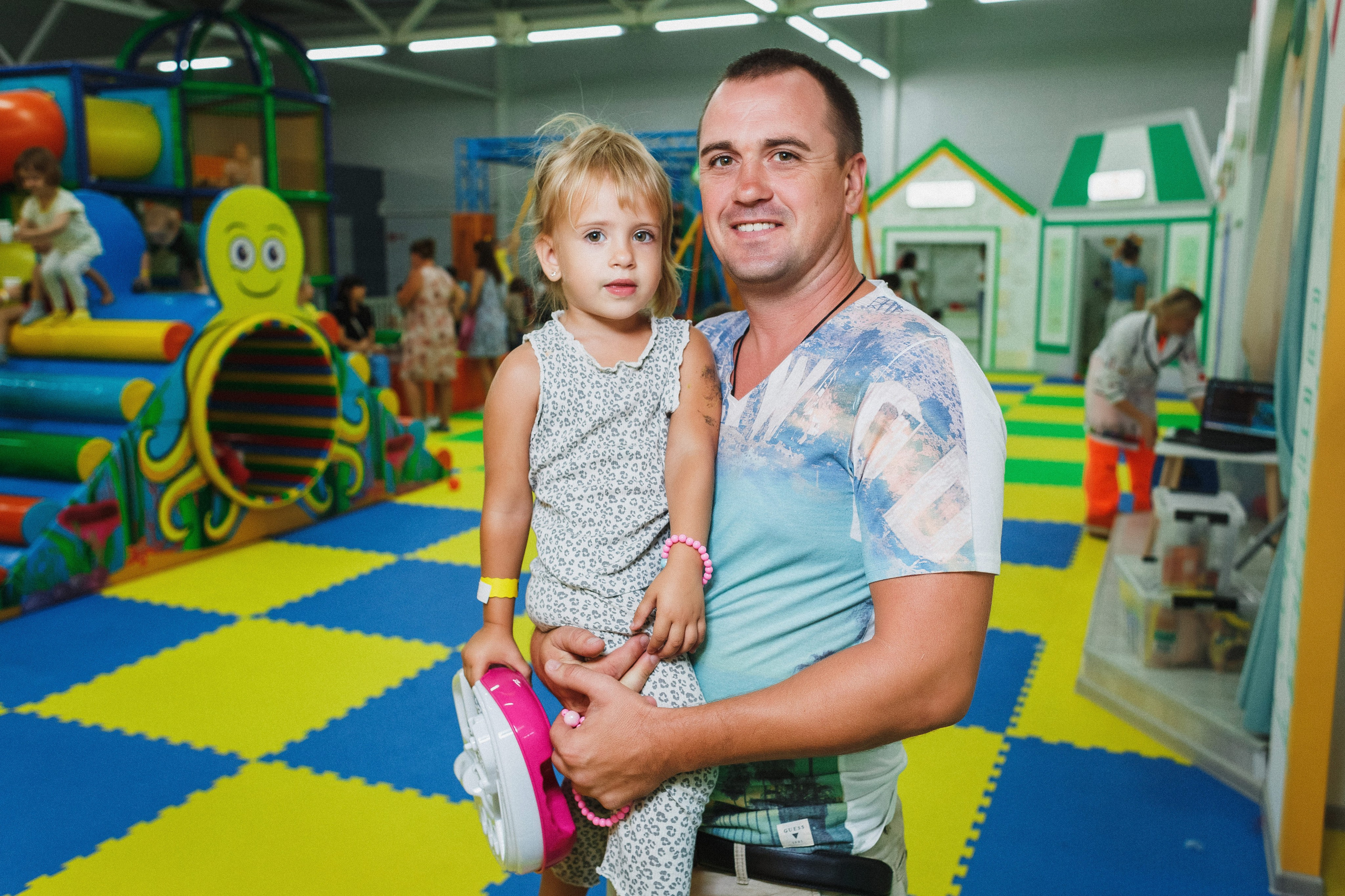 Волшебные моменты: детский праздник в игровой Клумба, Таганрог. Свадебный и семейный фотограф в Таганроге Бакарюк Антон