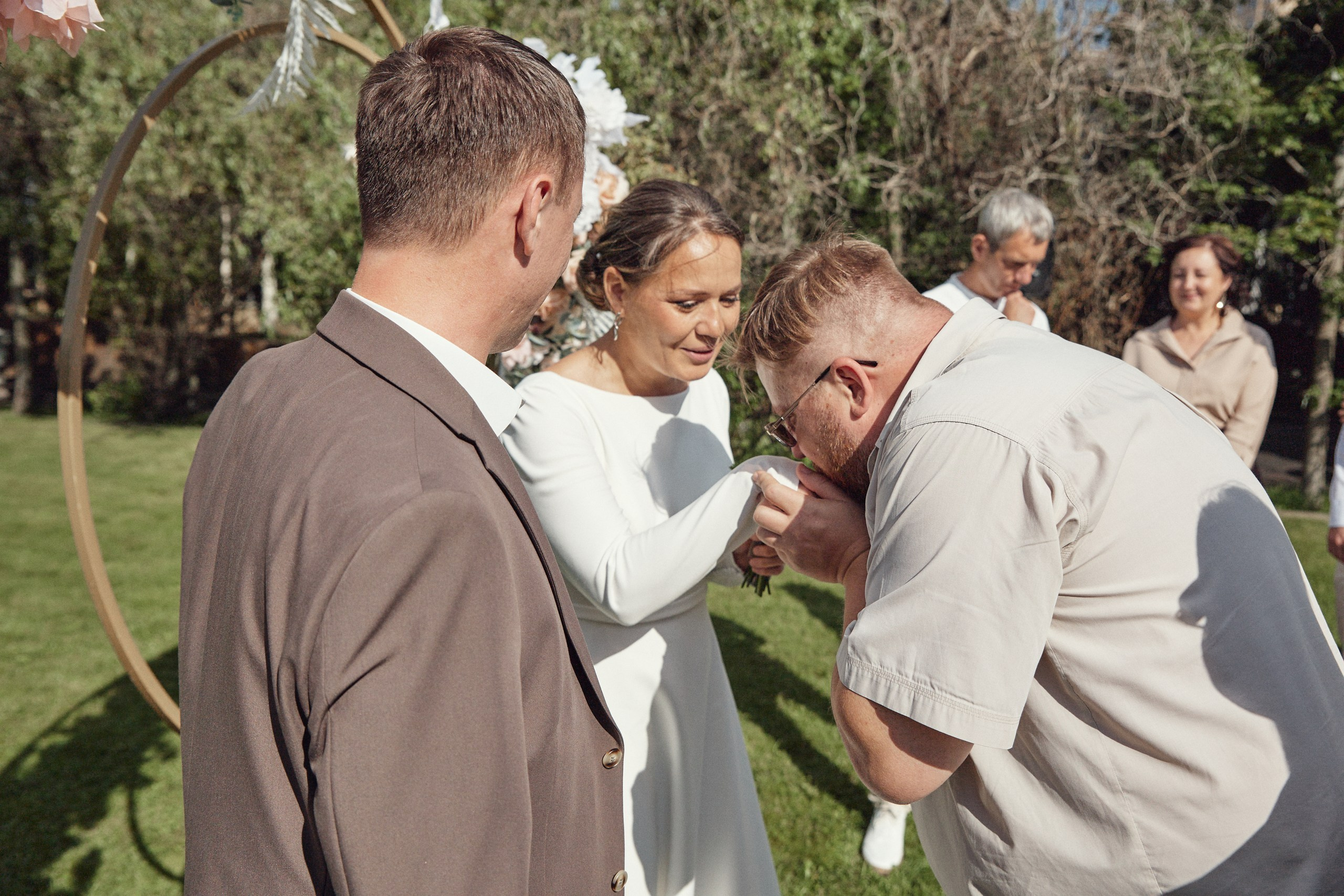 Счастье здесь. Свадебный фотограф Антон Артюшин. Работаю в Нижнем Новгороде и Москве