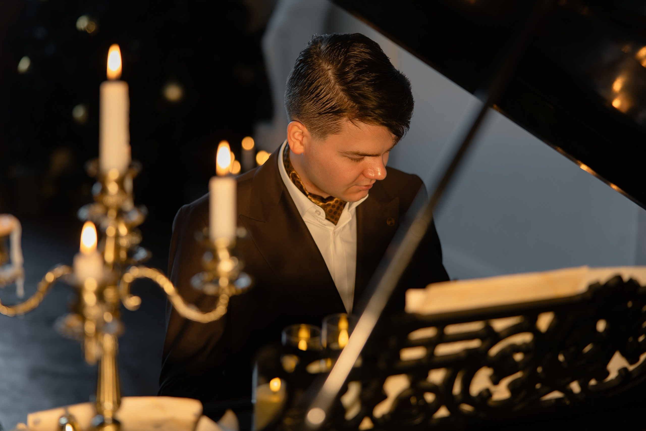 Анна & Артём. Yura Rush Свадебный фотограф Тюмень