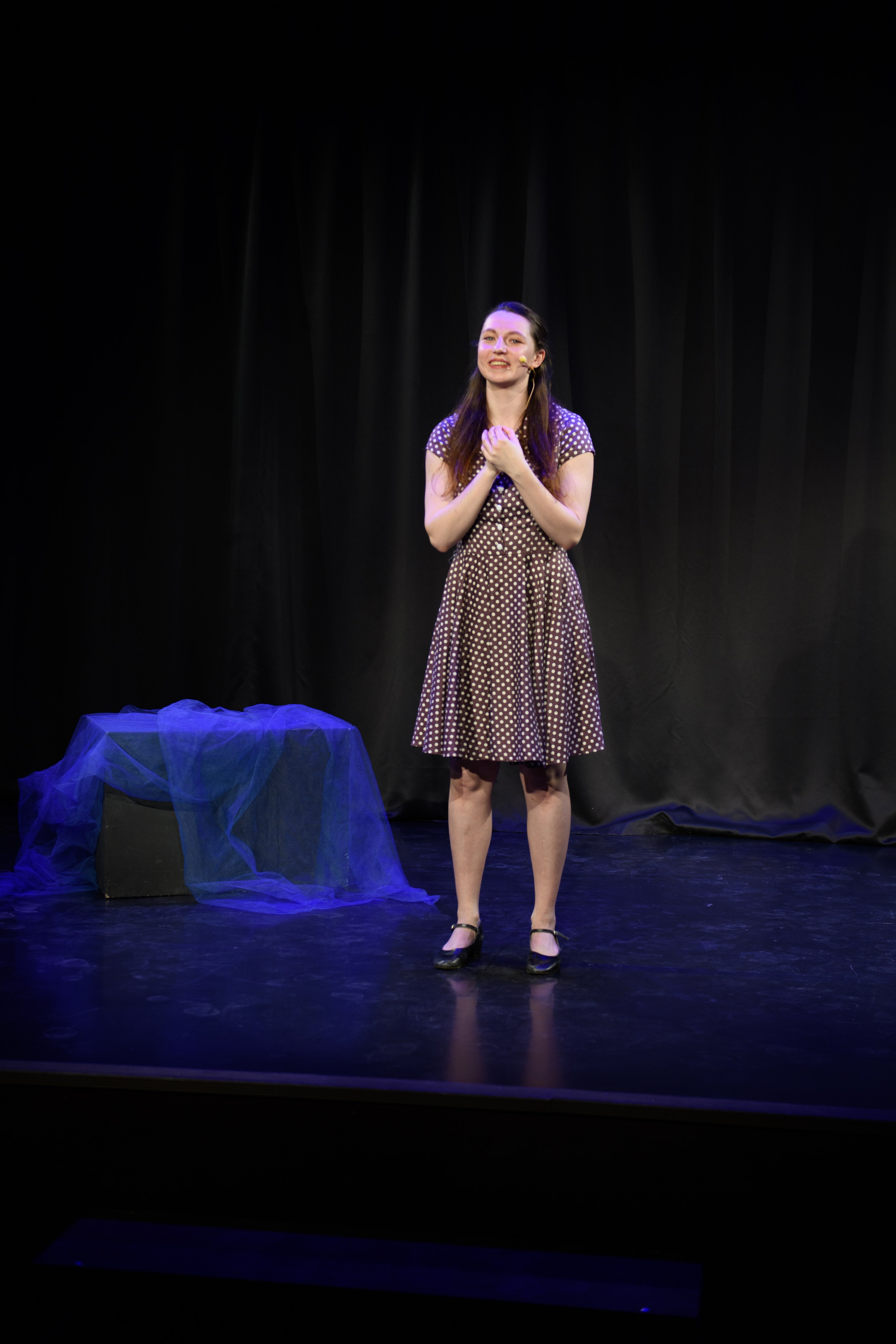 За нарисованным очагом. Организация и проведение фотосъемок в Санкт-Петербурге. Фотограф Смирягин Илья