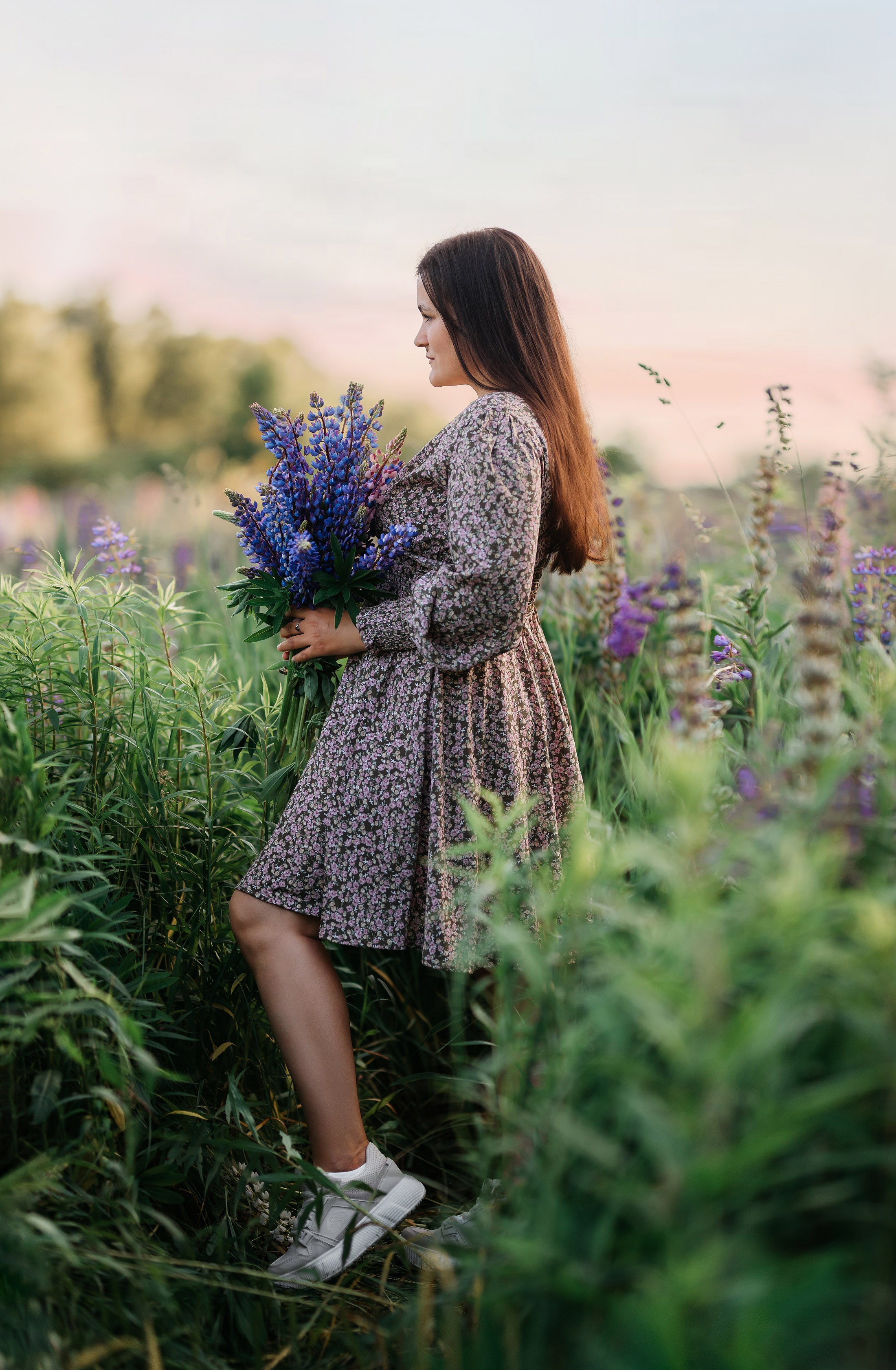 Анна в люпинах. Свадебный и семейный фотограф в Туле Ксения Сильвер