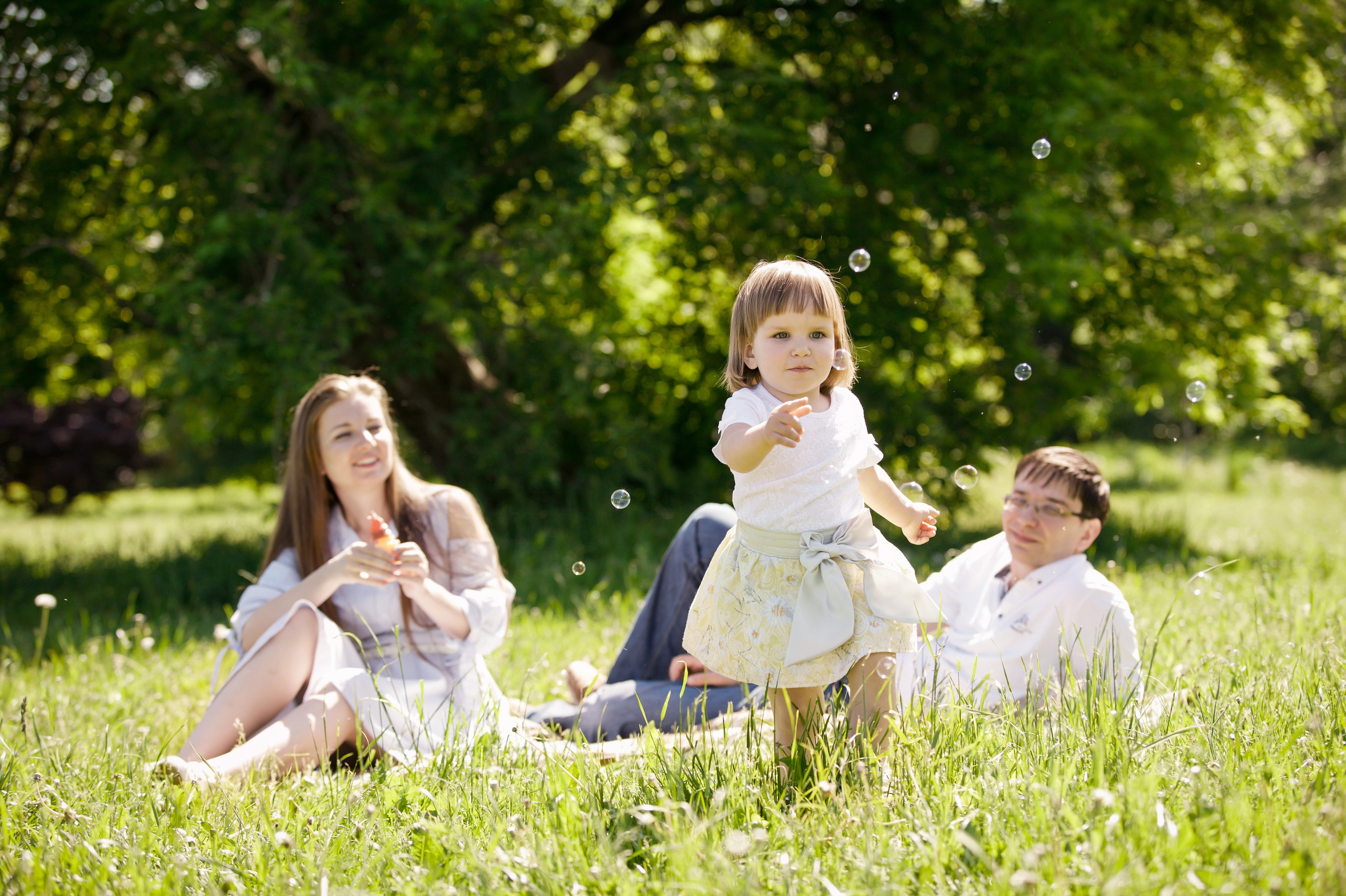 Семейная съемка в парке. Фотографы в Москве Светлана Устинова и Сергей Грачев