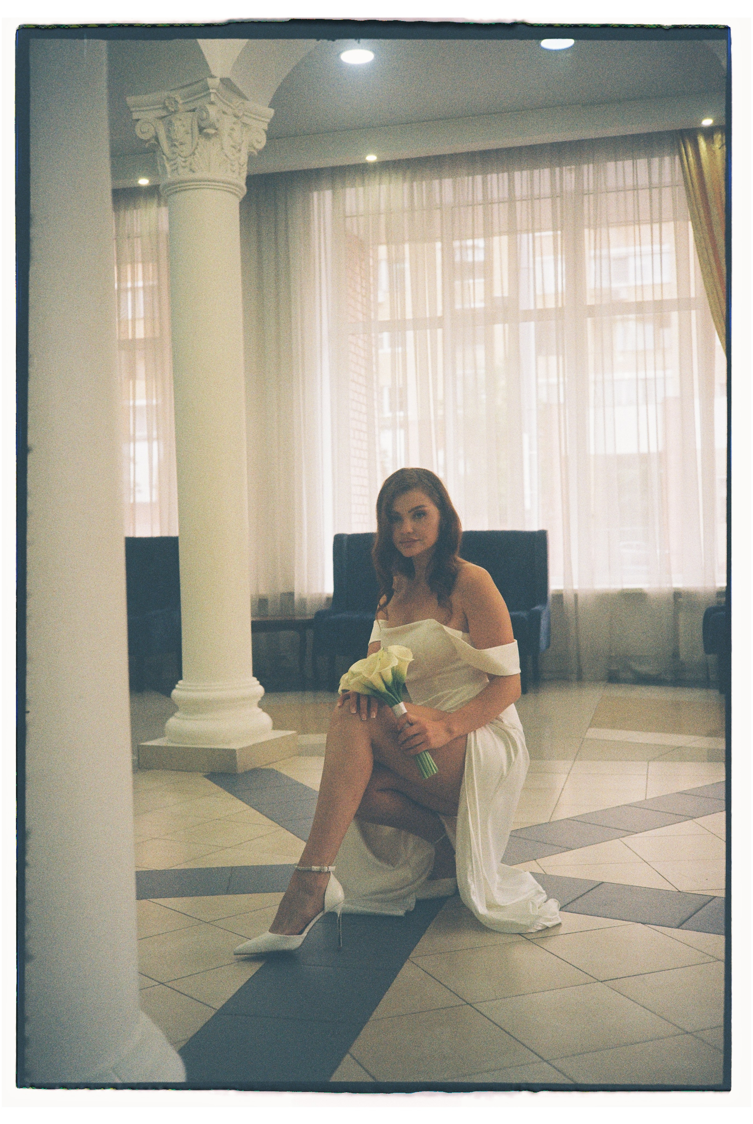 Егор & Нелля. Пленка. Сестры Карабаза. Фотографы и ретушеры в Москве и Санкт-Петербурге