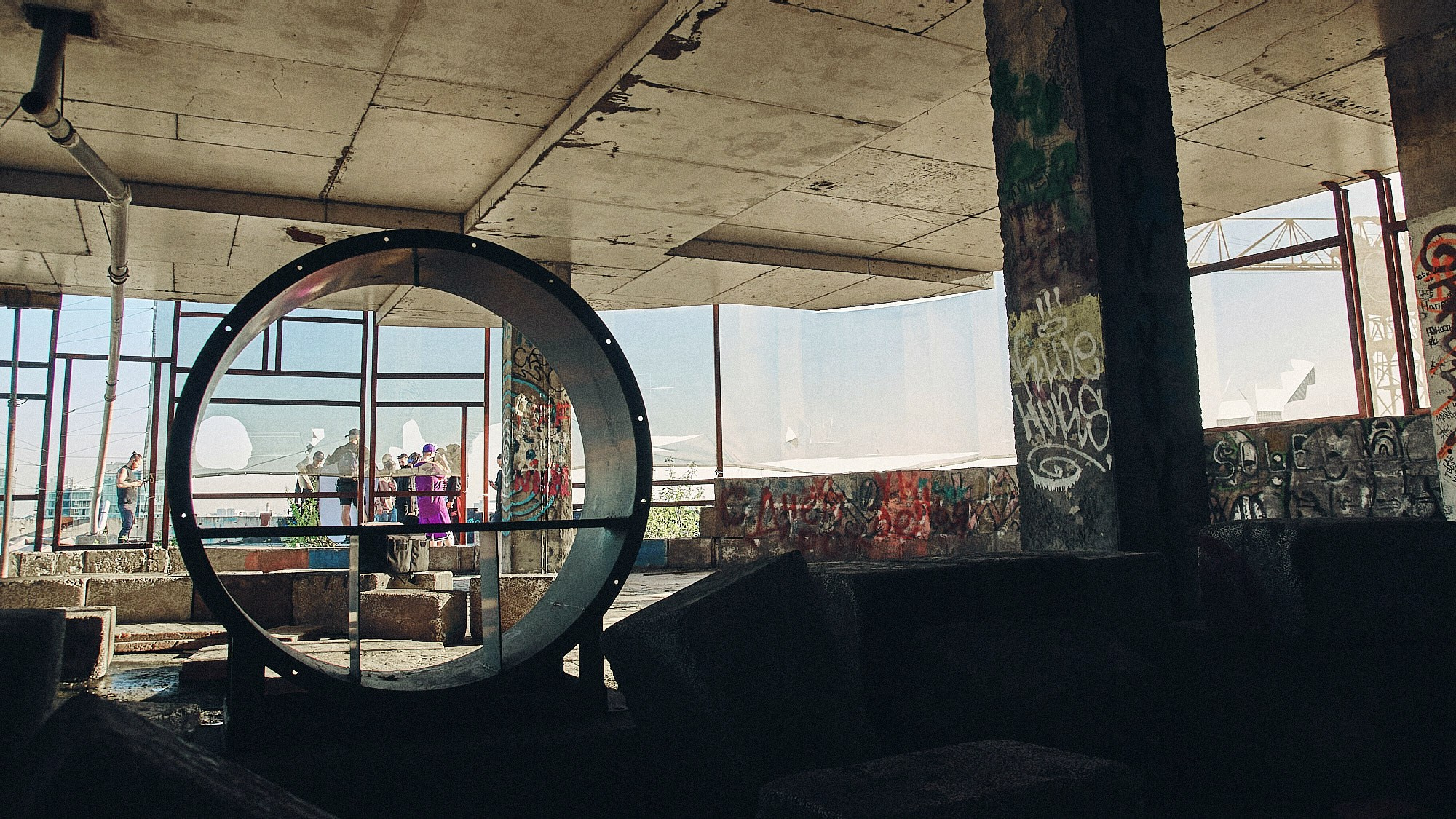 Бэкстейдж клипа — репортажная съёмка закулисья съёмочного дня. Репортажный фотограф в Москве — Дмитрий Тарасов | Съёмка мероприятий, концертов, корпоративов