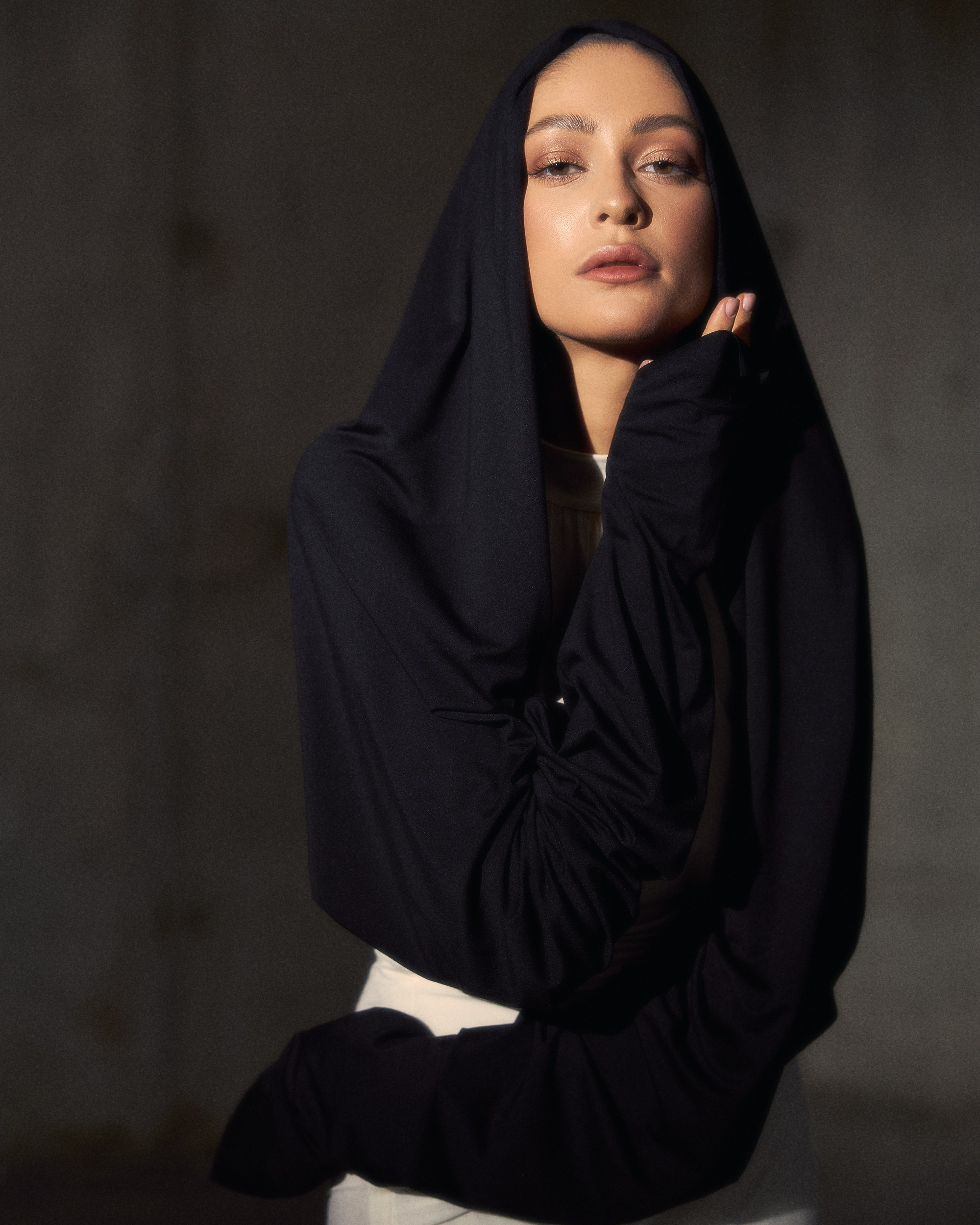 Съемка лукбука для бренда одежды в Москве. Букалова Людмила — фотограф для брендов одежды в Москве