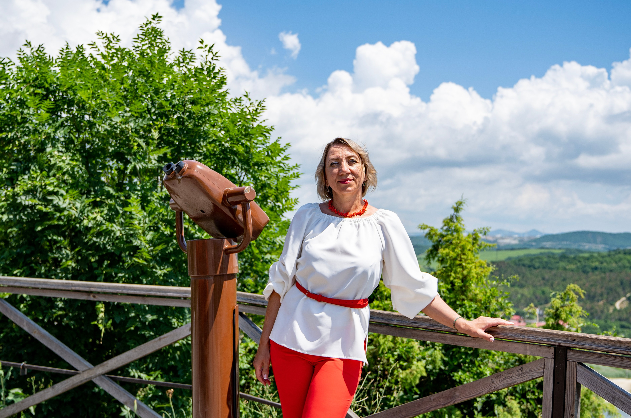 Фотосессия в Абрау-Дюрсо летом. Семейный и детский фотограф Екатерина Черняева. Снимаю портреты, love story, фотопрогулки, работаю на улице, в кафе, студии, дома у клиента