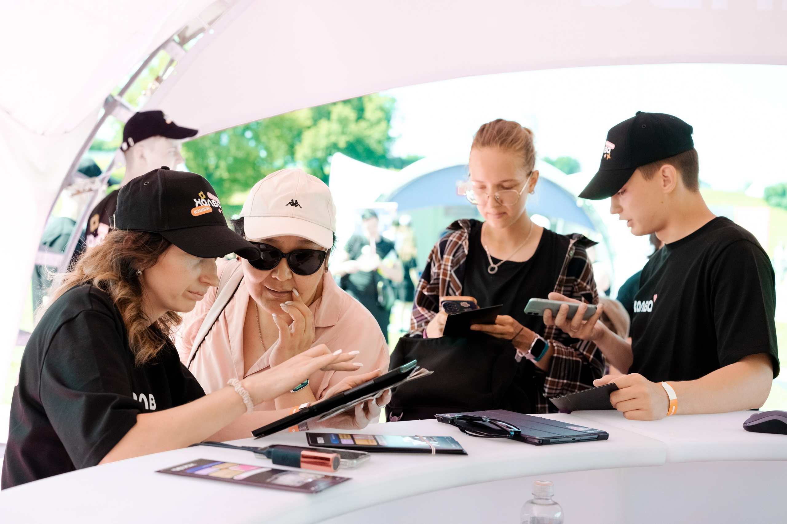 Халва & DDX. Фотограф Дмитрий Алехин. Репортажная съемка мероприятий в Москве