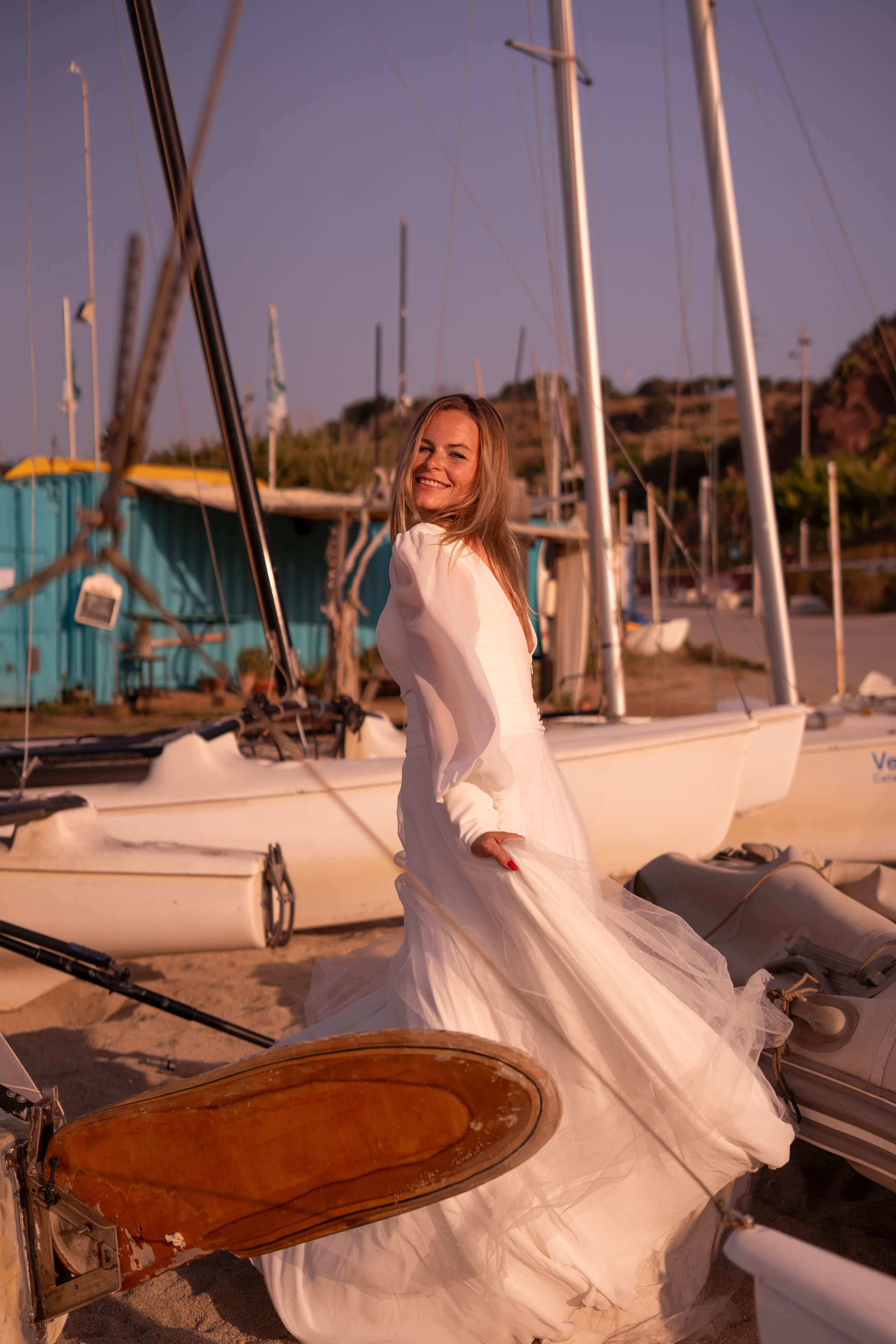 Masha and Timur. Wedding Photographer in Barcelona and Medellin