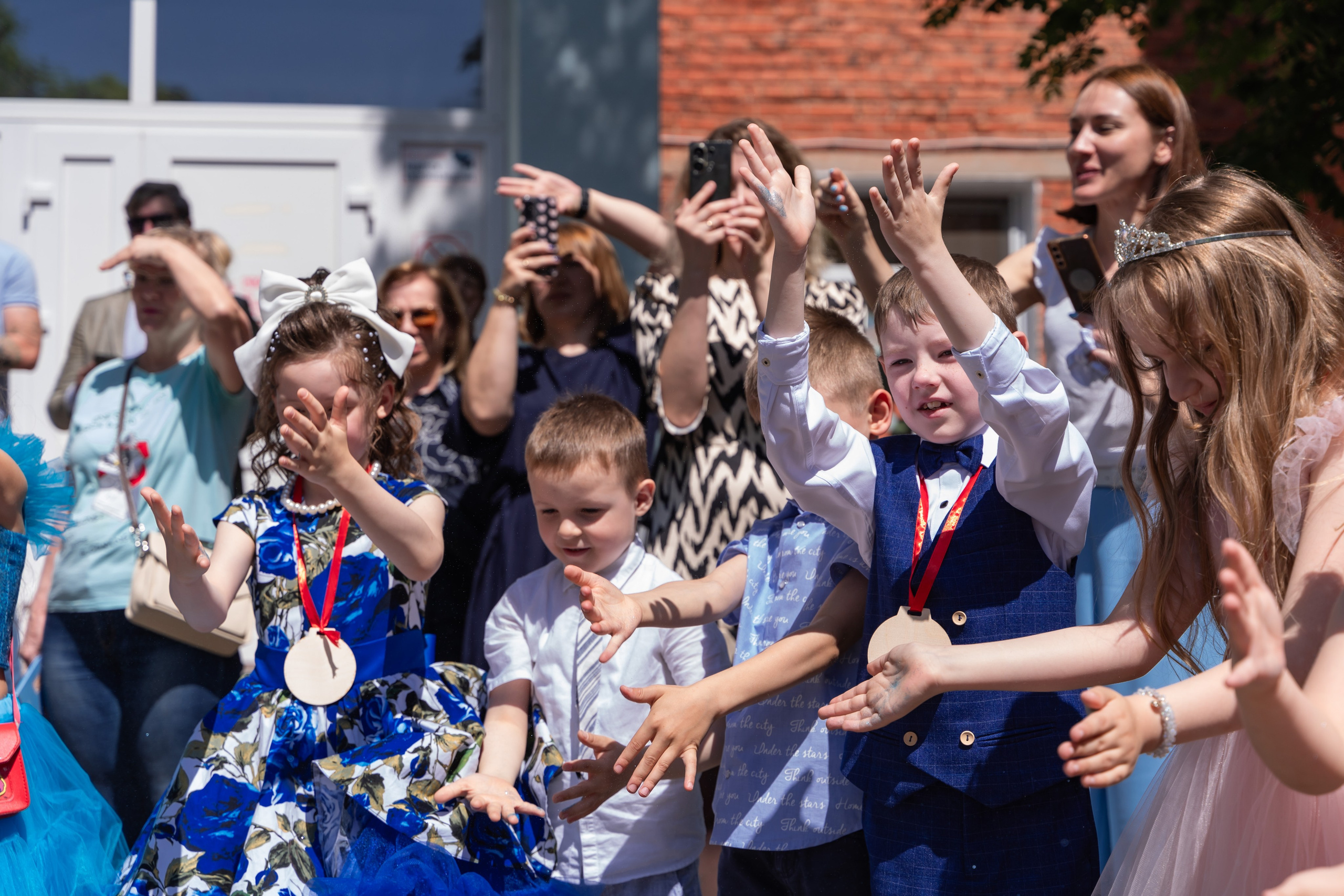 Фотосессия на Выпускной в детском саду. Свадебный и семейный фотограф в Омске Белозерова Александра