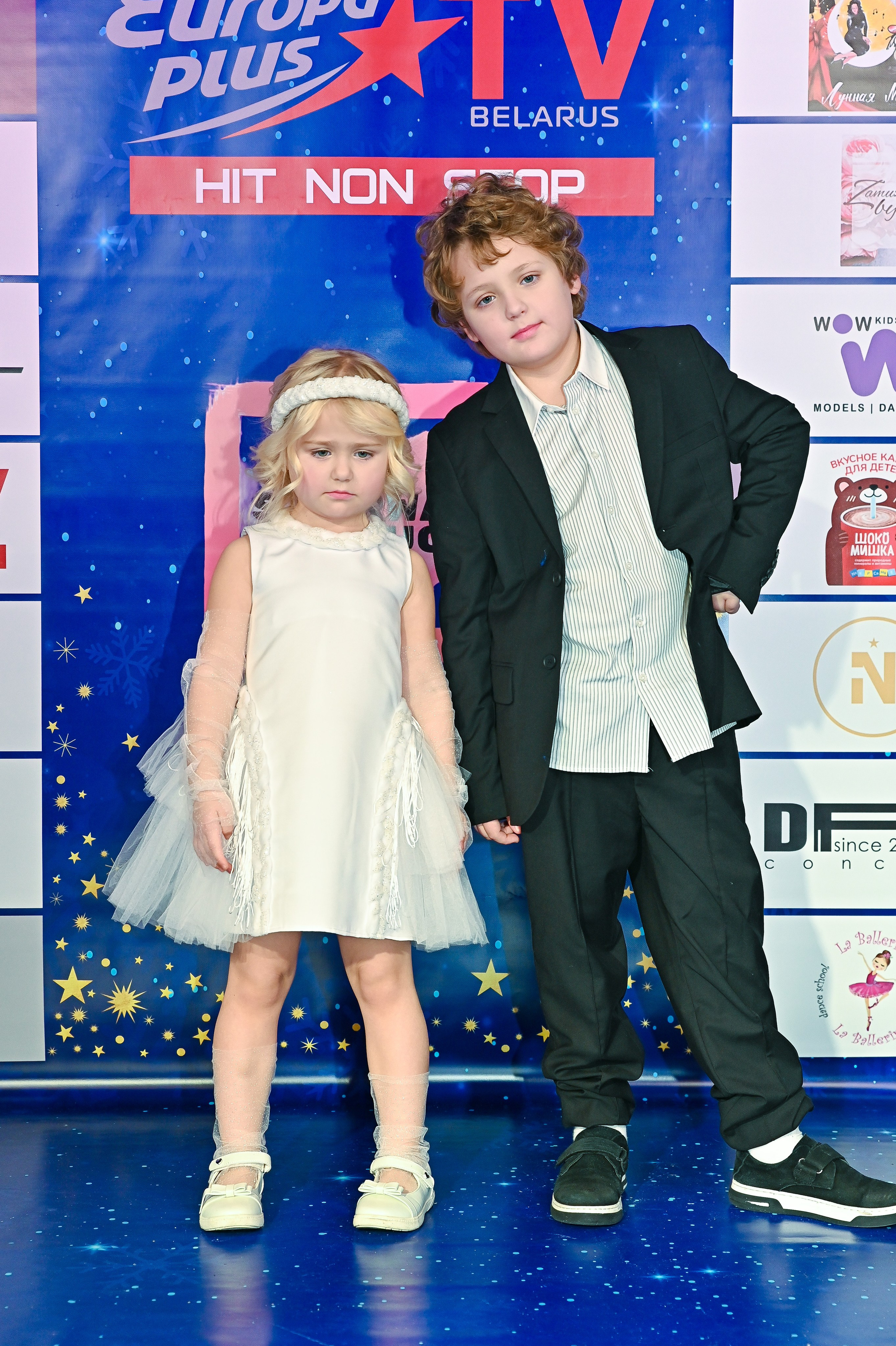 Большая новогодняя тусовка. Фотоуслуги, услуги фотографа, фотографирование важных событий