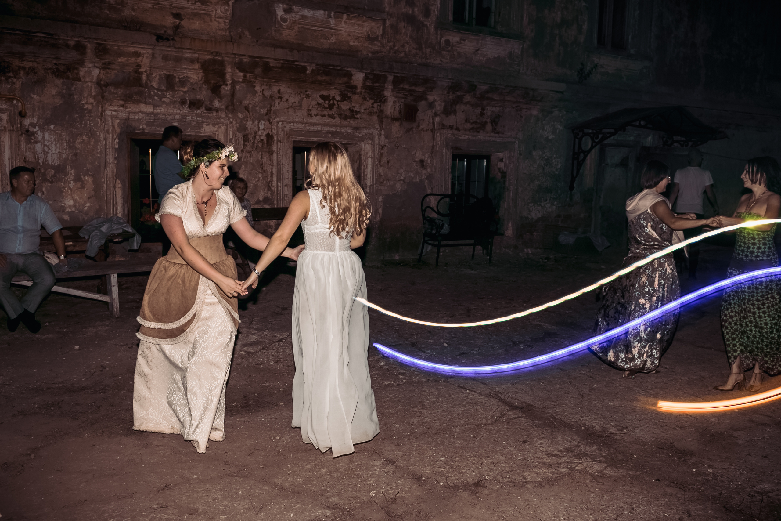 Анастасия и Денис. Усадьба Приклонских-Рукавишниковых. Свадебный фотограф в Нижнем Новгороде и Москве Николай Майоров