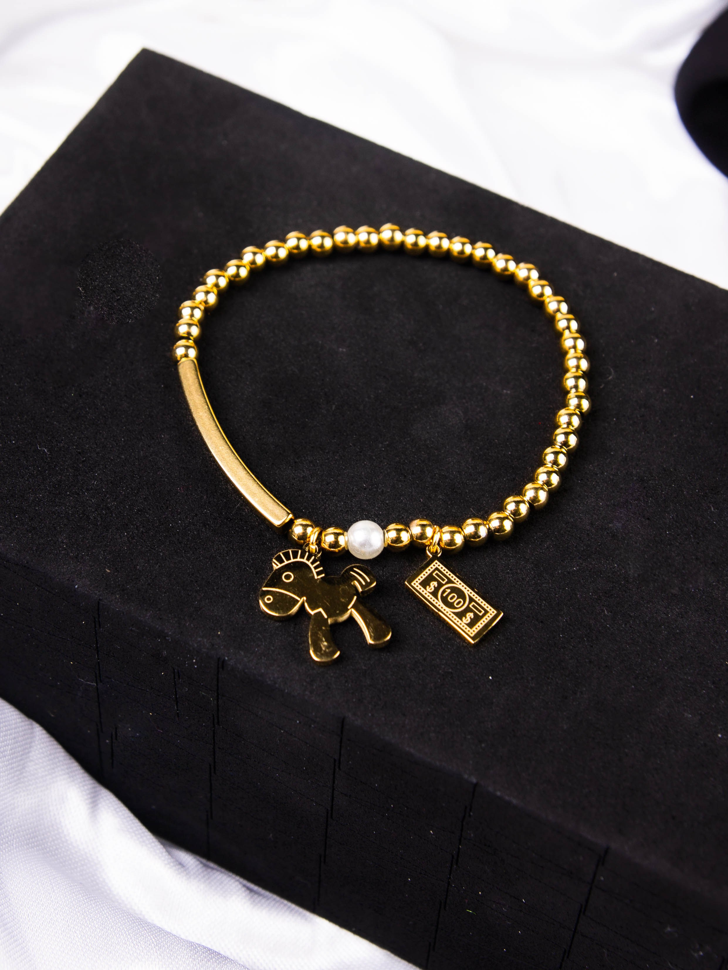 Бижутерия — браслеты. «Матрица»