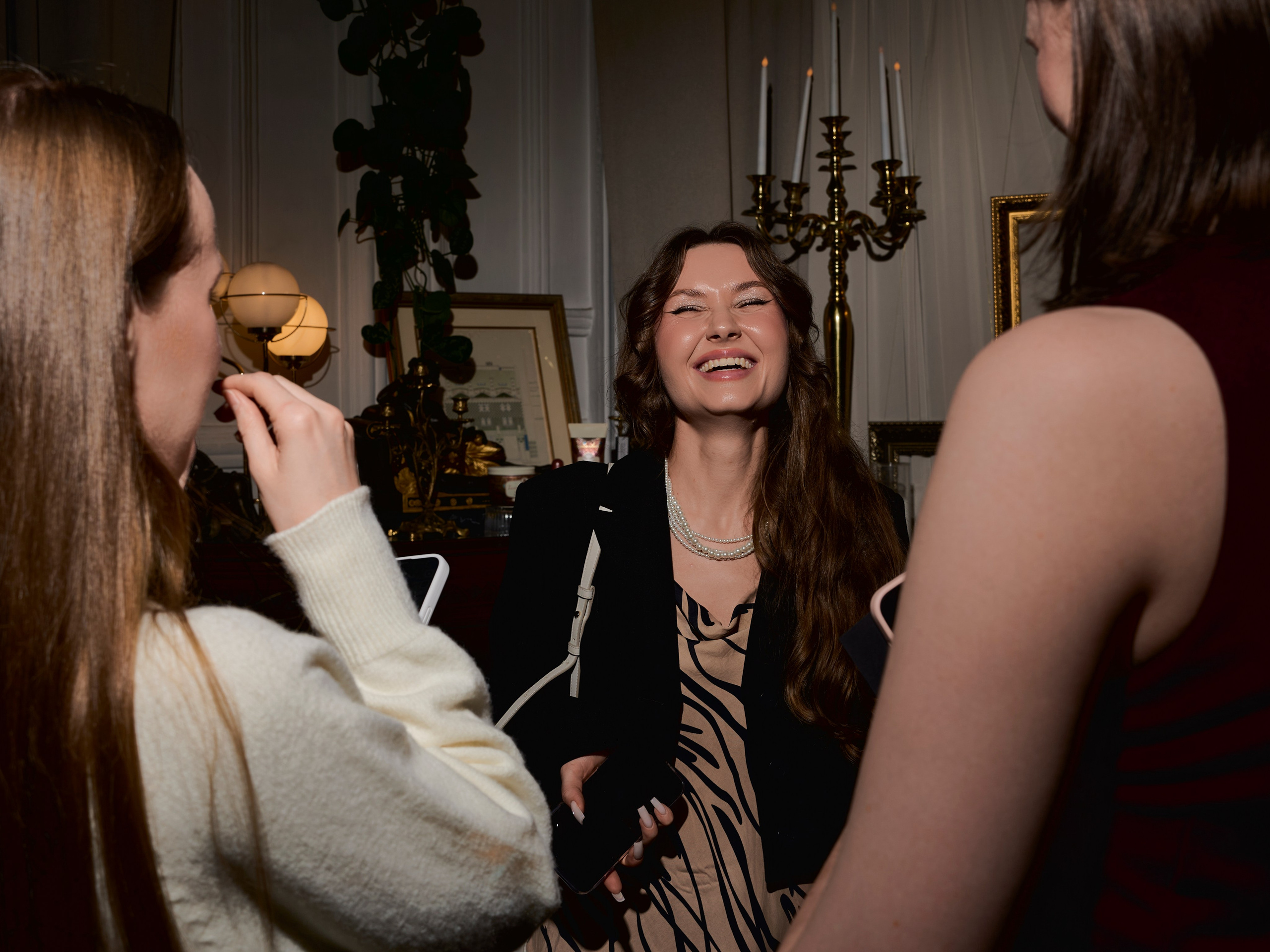 Event. Меня зовут Аня, я фотограф в Москве