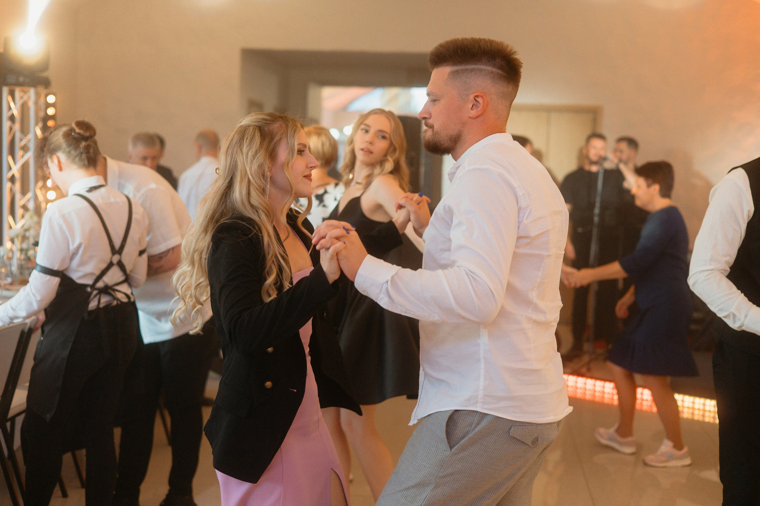 Игорь & Ксюша | GRAND CHALET. Свадебный фотограф в Минске Владислав Бабич