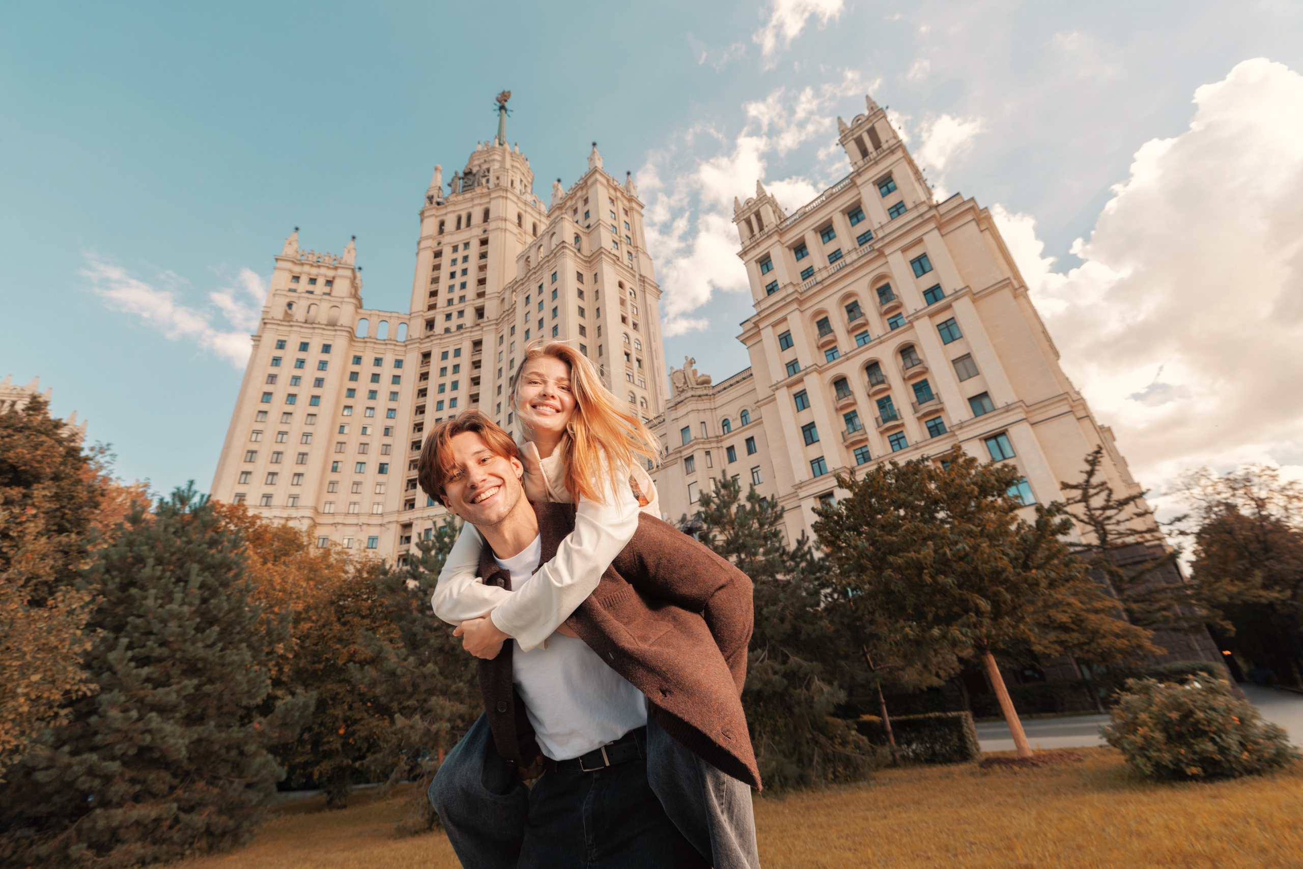 «Осень в Москве» пара. Коммерческий, репортажный фотограф в Москве Лейла Мару