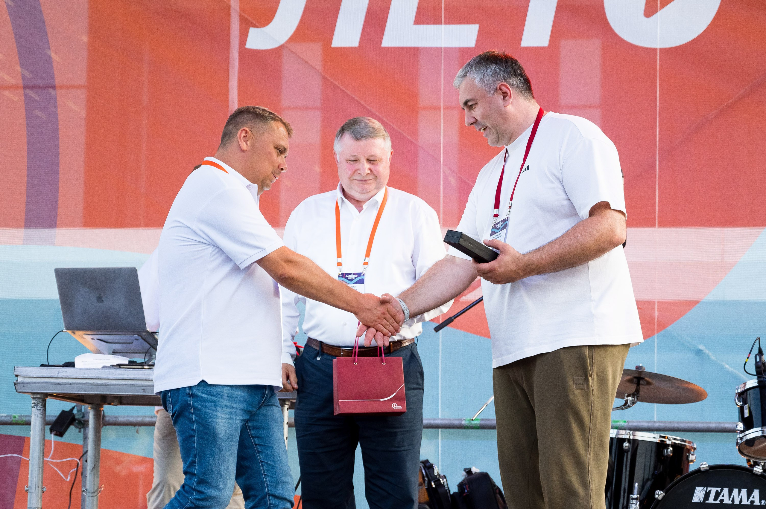 Летний корпоратив-тимбилдинг Первой Грузовой Компании. Репортажный фотограф и видеограф Слава Думчев. Тимбилдинги, отчетники, корпоративы