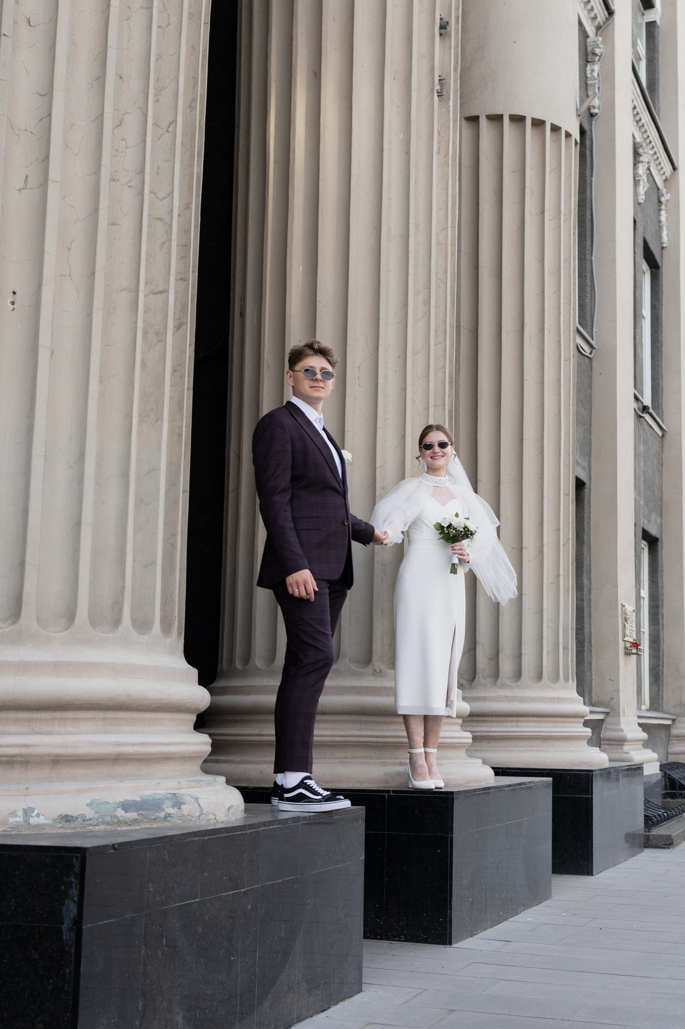 Владислав и Юлия Вечерняя прогулка по городу. Свадебный Фотограф в Иркутске Екатерина Елисеева