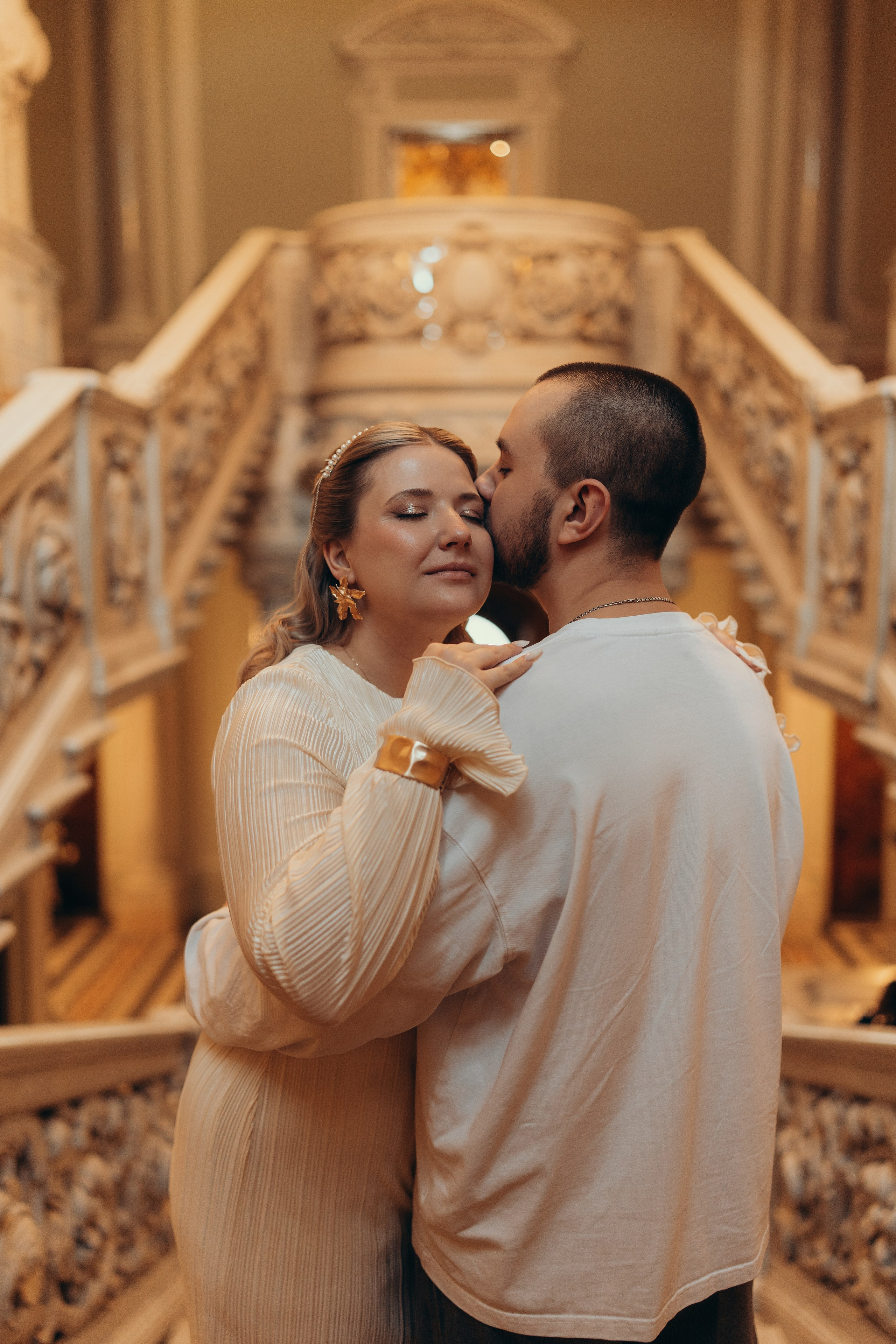 Илья и Елизавета. Hmliber — фотограф и контент-креатор из Петербурга