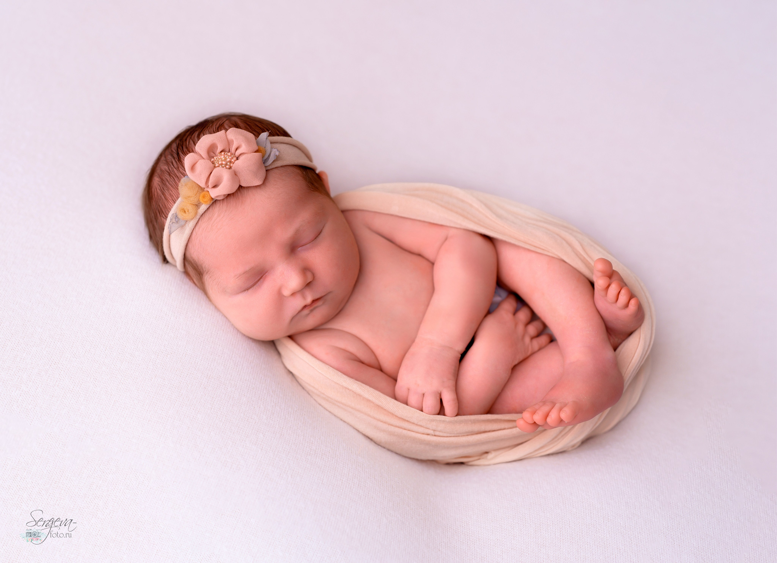 Аделина 9 дней. Фотограф новорожденных в Нижнем Новгороде Сергеева Оксана