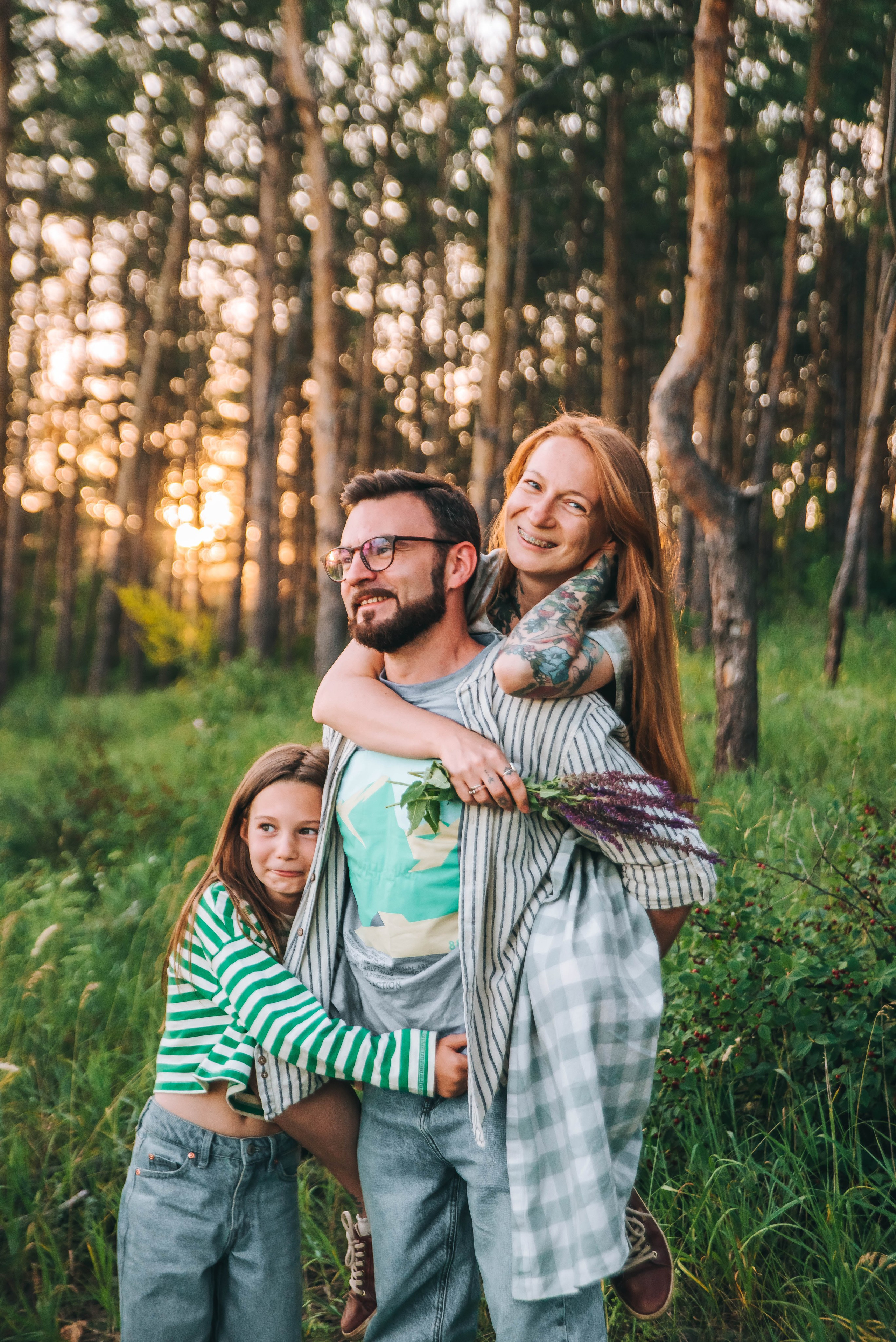 Аня Лёня Зоя и Лес. Главная