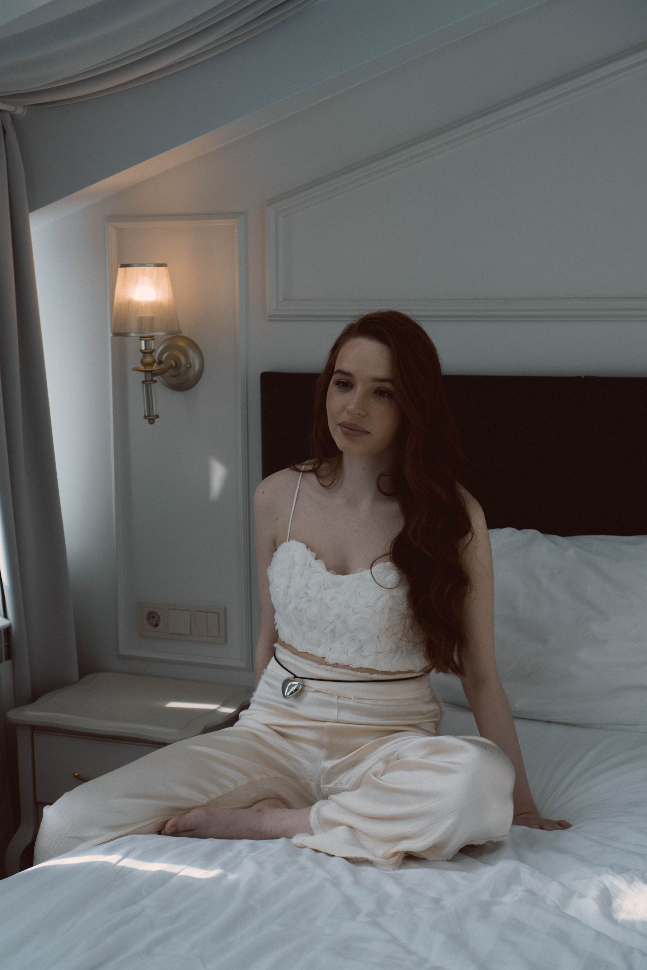 СВАДЕБНАЯ СЬЕМКА В ОТЕЛЕ. СБОРЫ ЖЕНИХА И НЕВЕСТЫ И ТАКЖЕ ТОР И ПОДГОТОВКА К ПРОГУЛКЕ. Профессиональный фотограф, Санкт-Петербург — Виктория Богомолова