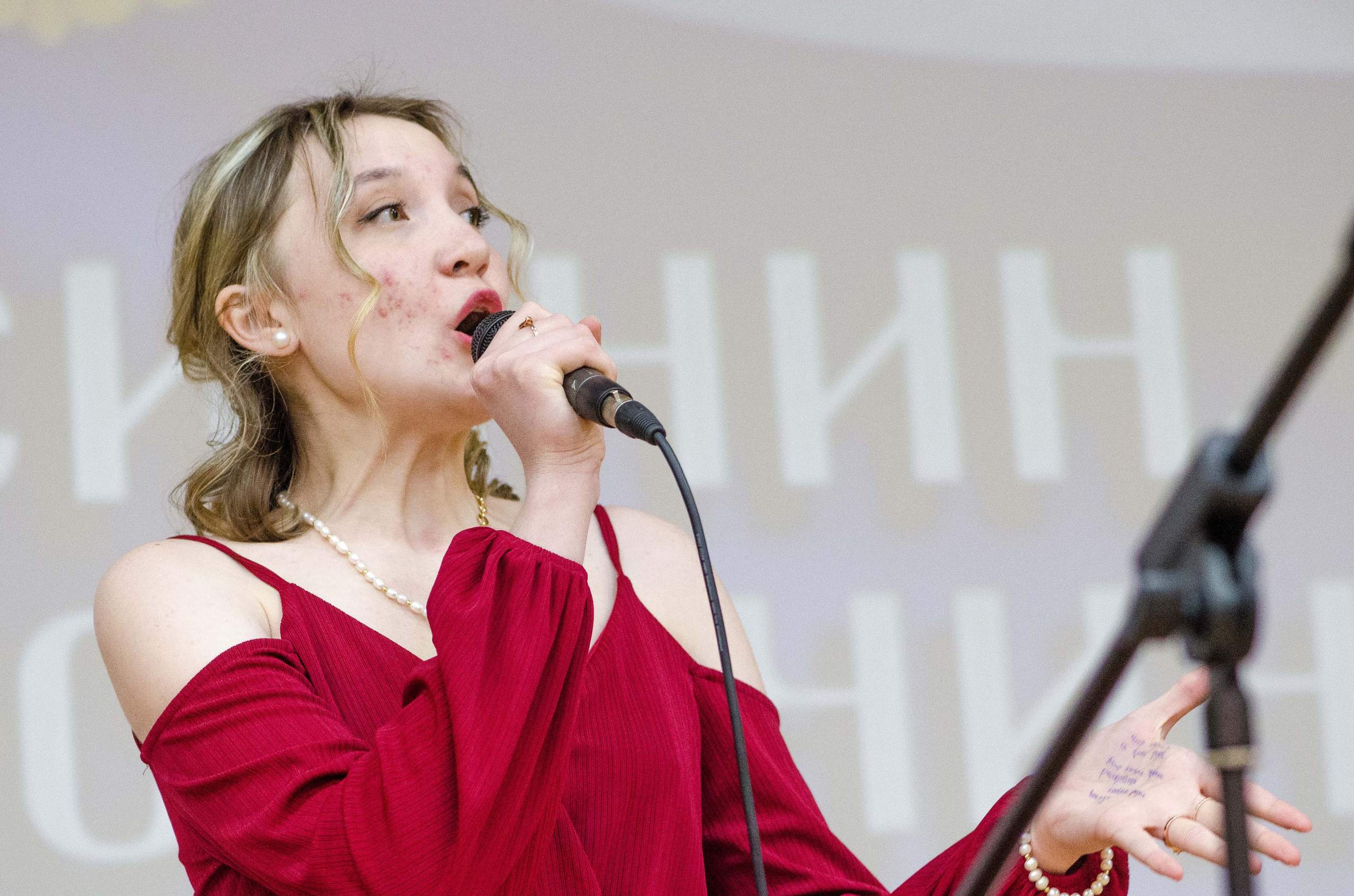 «Я-россиянин, ты — россиянин, мы — россияне!». Свадебный фотограф на Урале Виктор Соколов