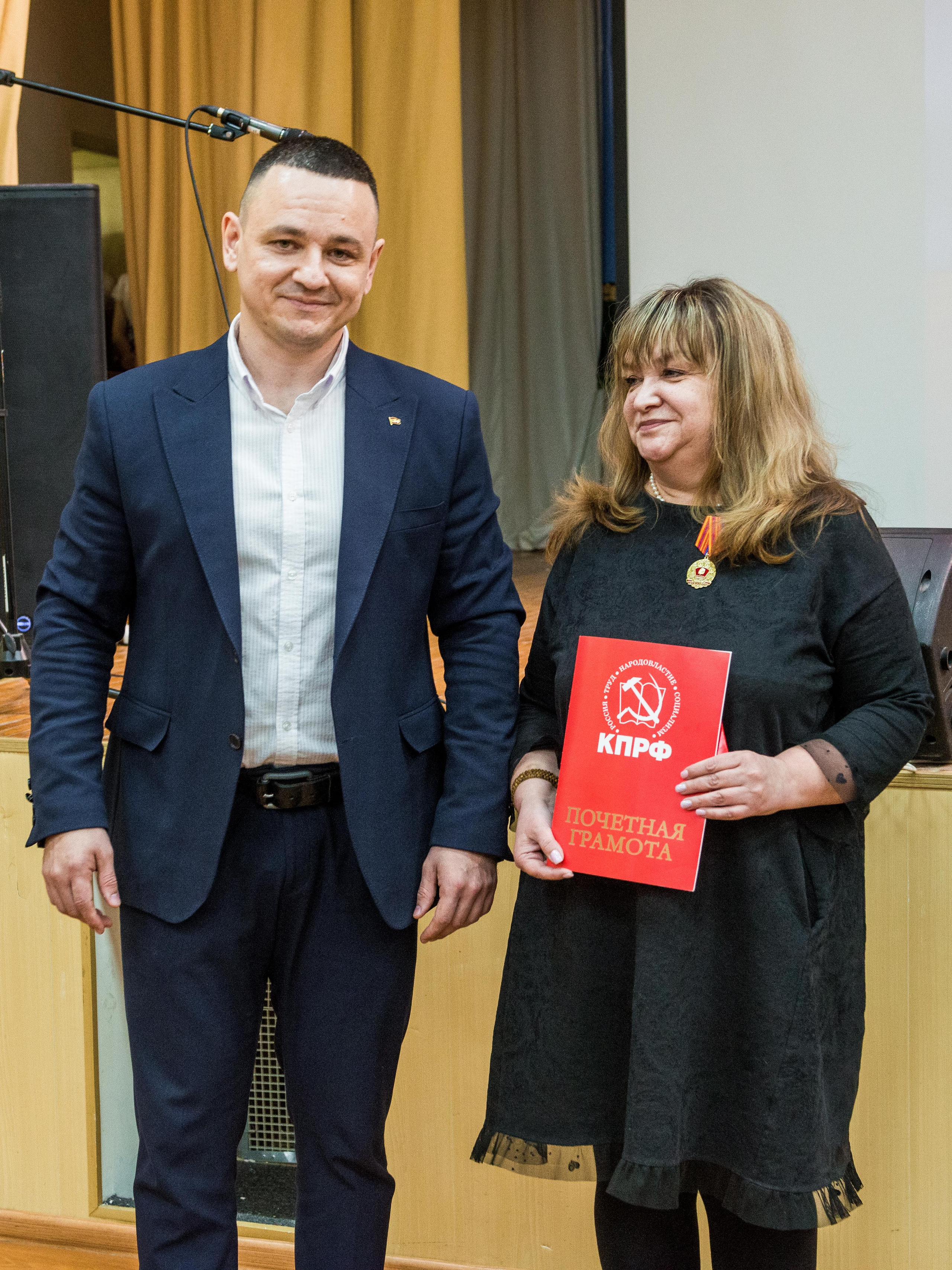 «Я-россиянин, ты — россиянин, мы — россияне!». Свадебный фотограф на Урале Виктор Соколов