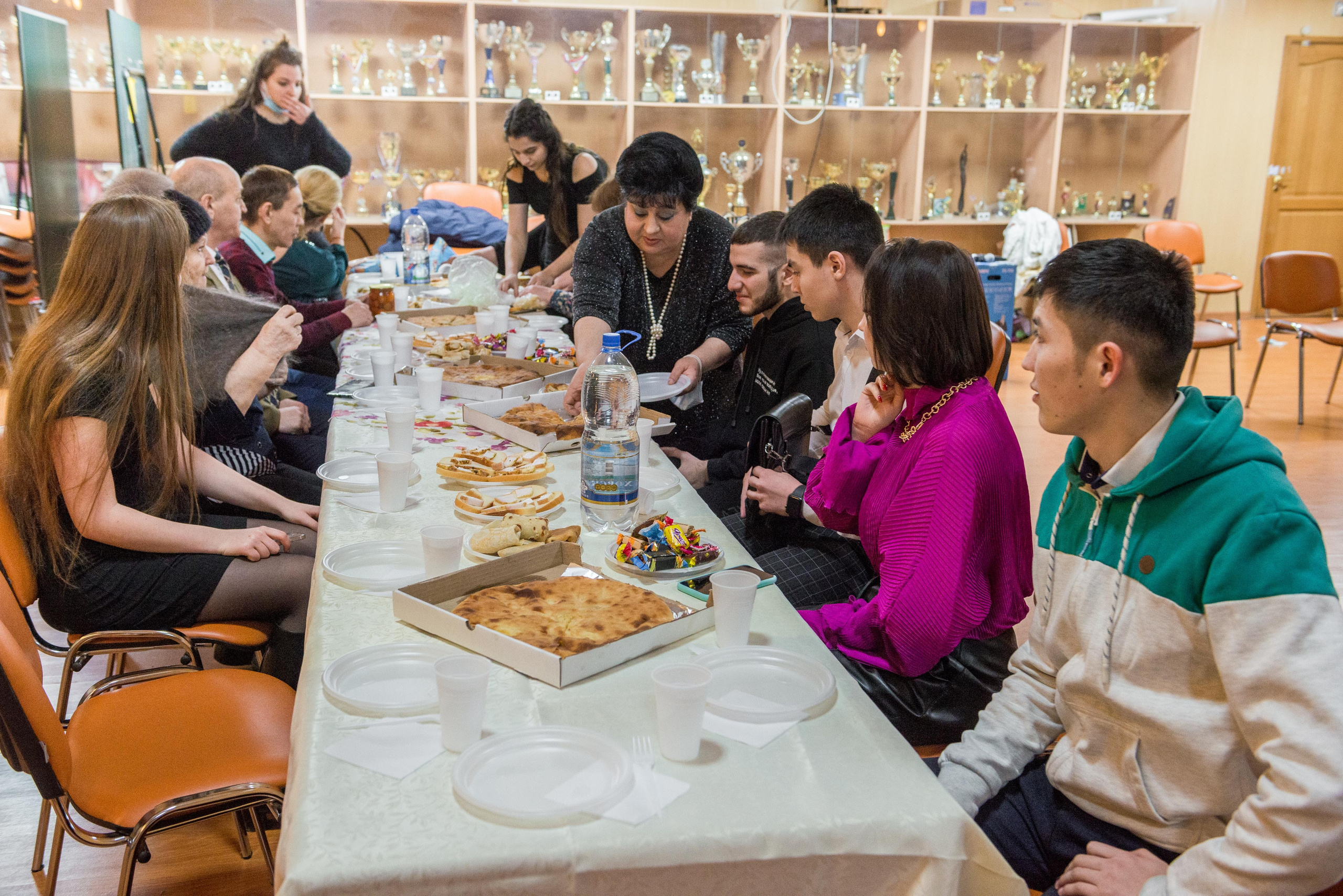 «Я-россиянин, ты — россиянин, мы — россияне!». Свадебный фотограф на Урале Виктор Соколов