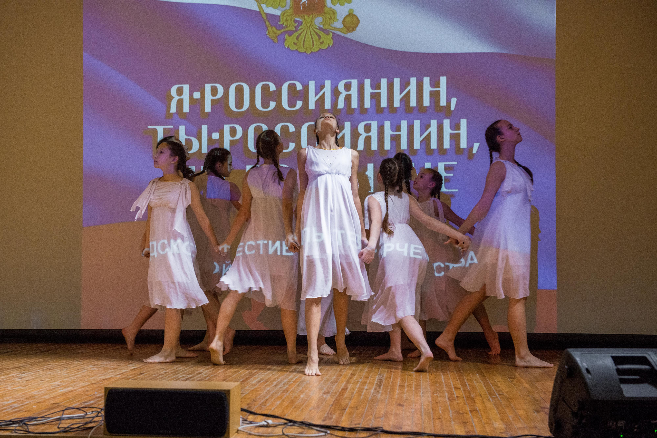 «Я-россиянин, ты — россиянин, мы — россияне!». Свадебный фотограф на Урале Виктор Соколов