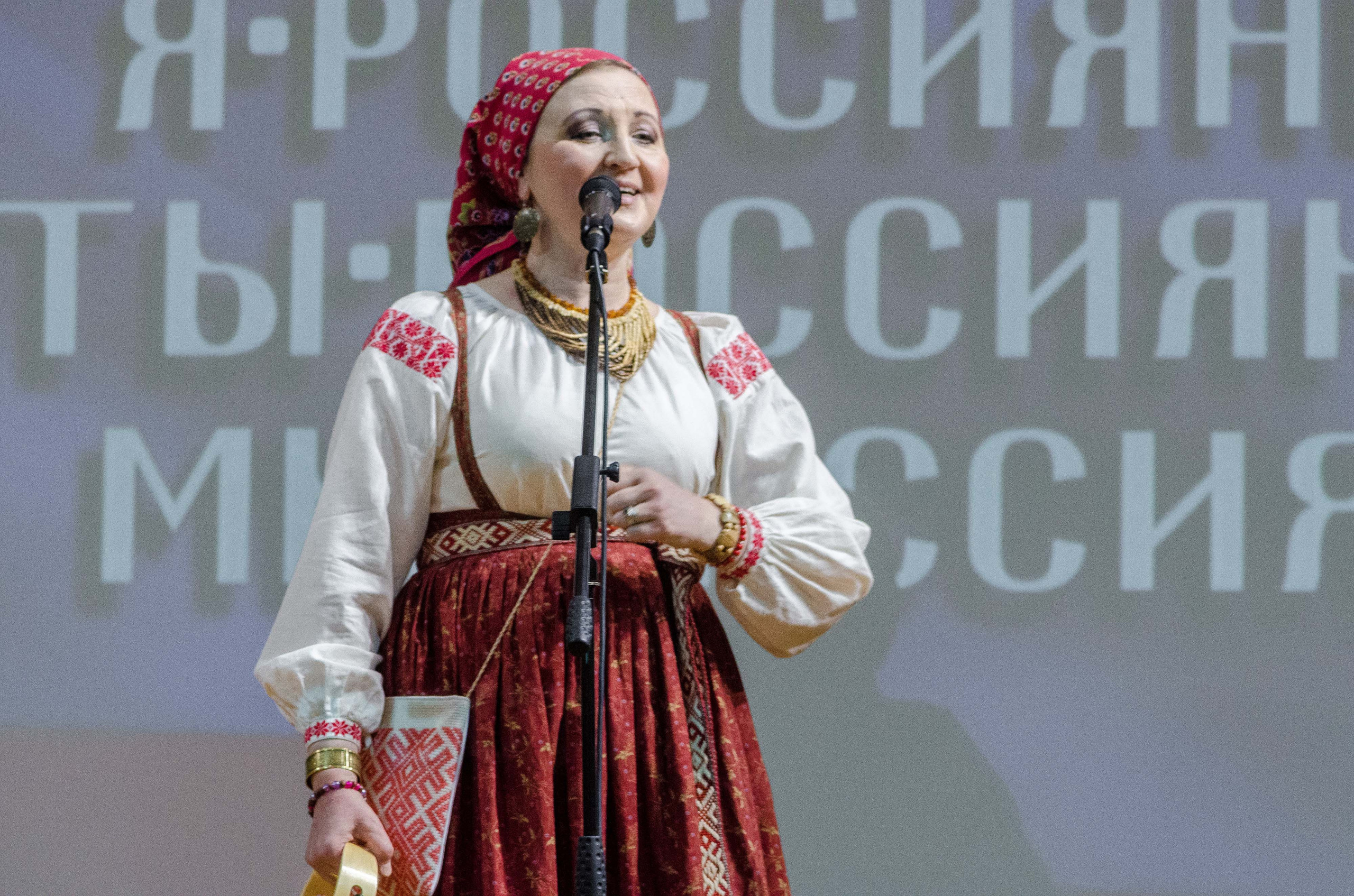 «Я-россиянин, ты — россиянин, мы — россияне!». Свадебный фотограф на Урале Виктор Соколов