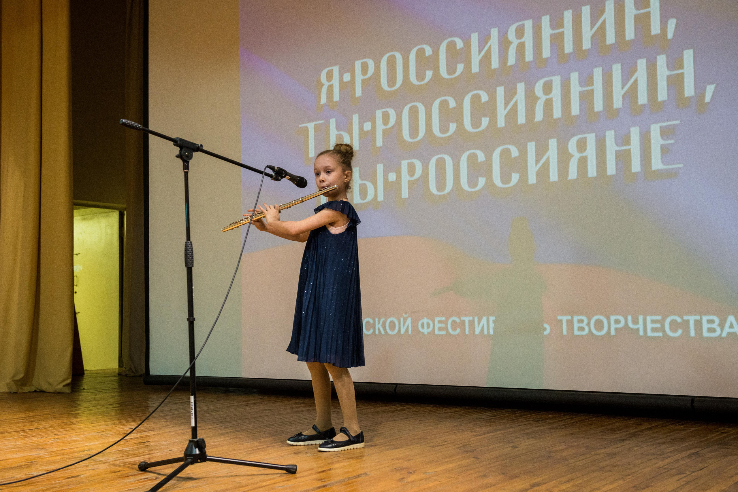 «Я-россиянин, ты — россиянин, мы — россияне!». Свадебный фотограф на Урале Виктор Соколов