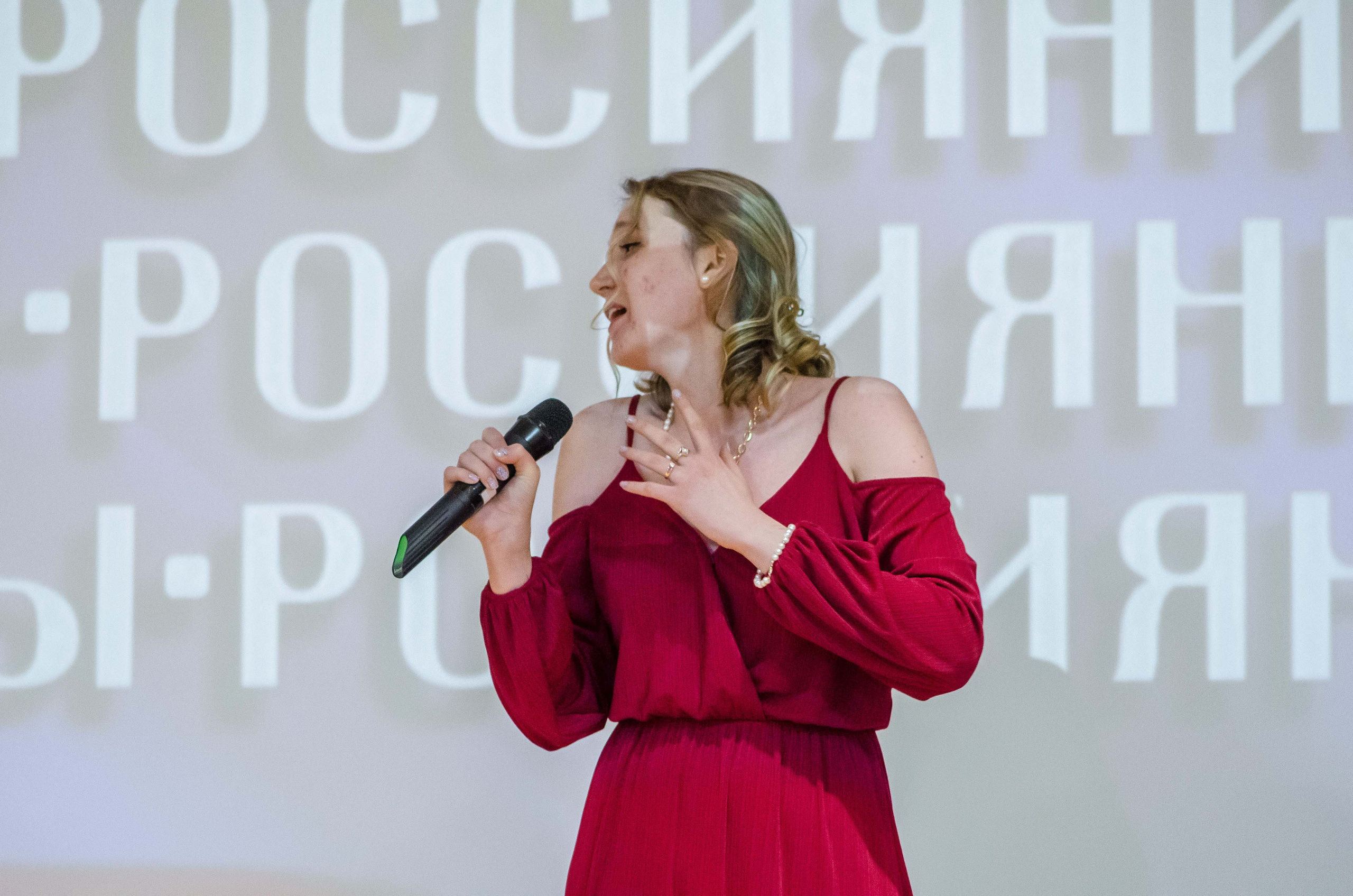 «Я-россиянин, ты — россиянин, мы — россияне!». Свадебный фотограф на Урале Виктор Соколов