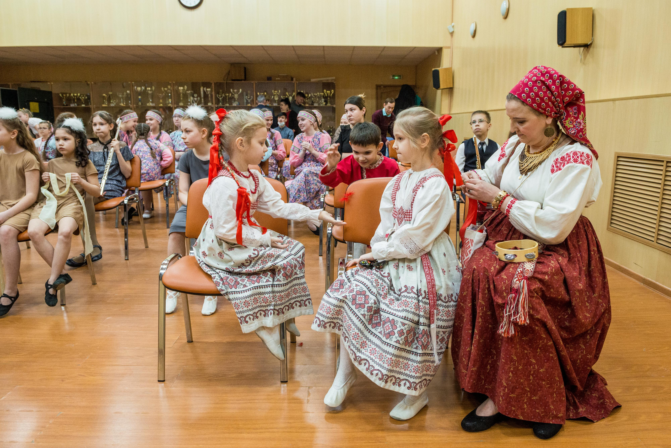 «Я-россиянин, ты — россиянин, мы — россияне!». Свадебный фотограф на Урале Виктор Соколов