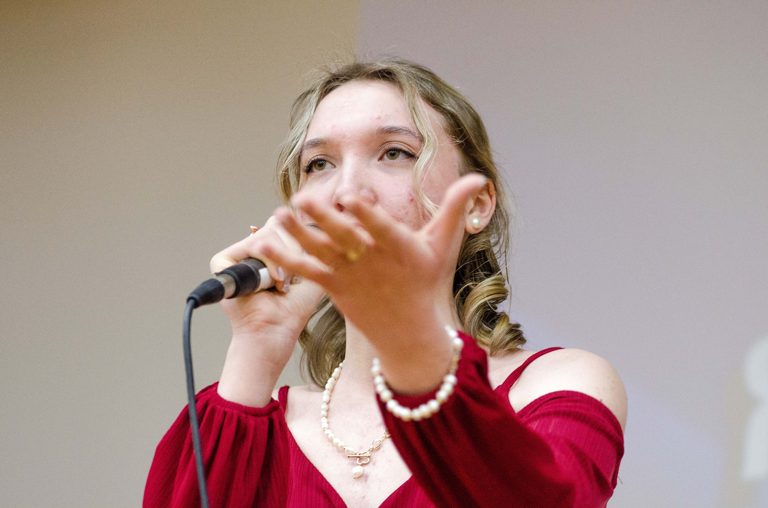 «Я-россиянин, ты — россиянин, мы — россияне!». Свадебный фотограф на Урале Виктор Соколов