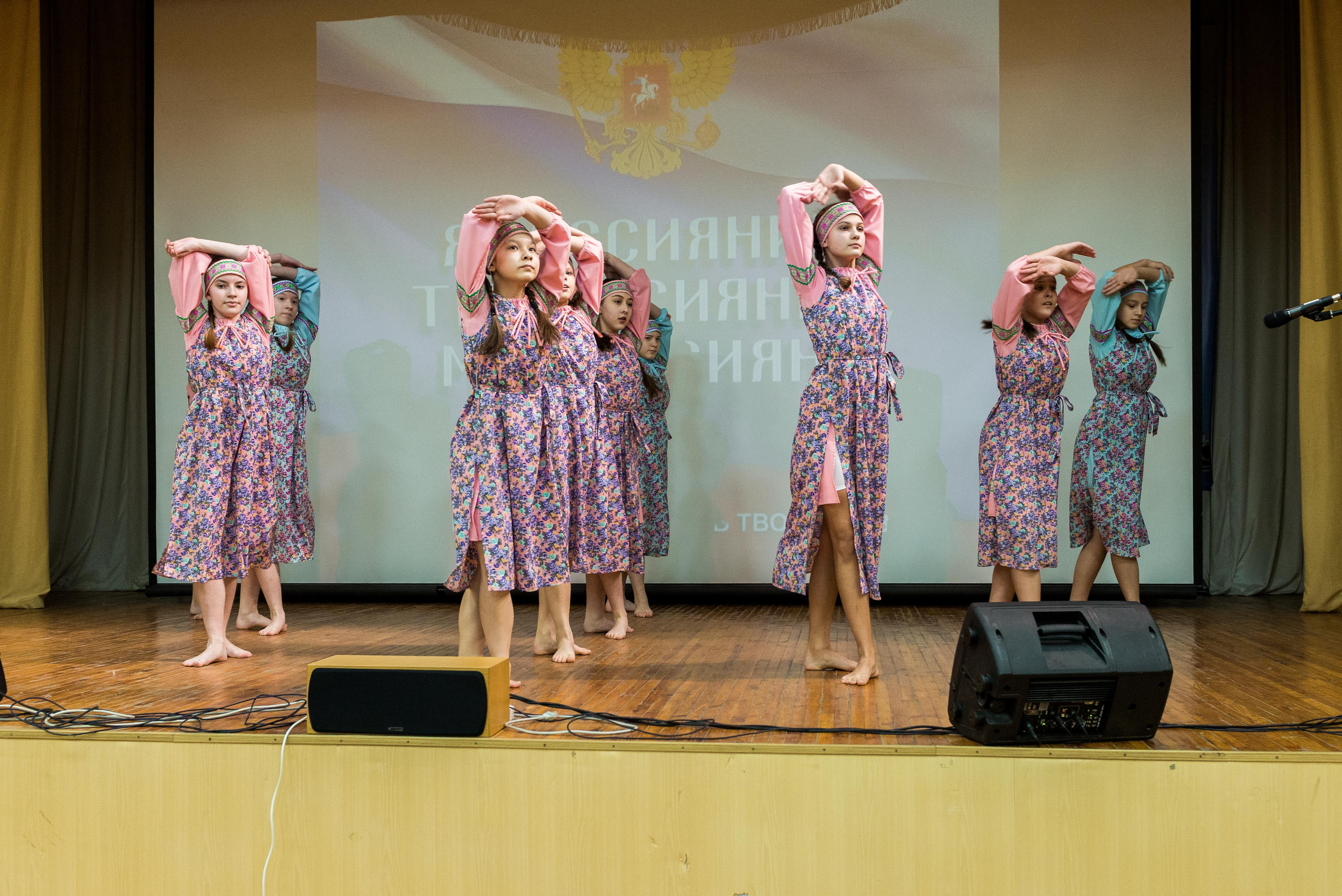 «Я-россиянин, ты — россиянин, мы — россияне!». Свадебный фотограф на Урале Виктор Соколов