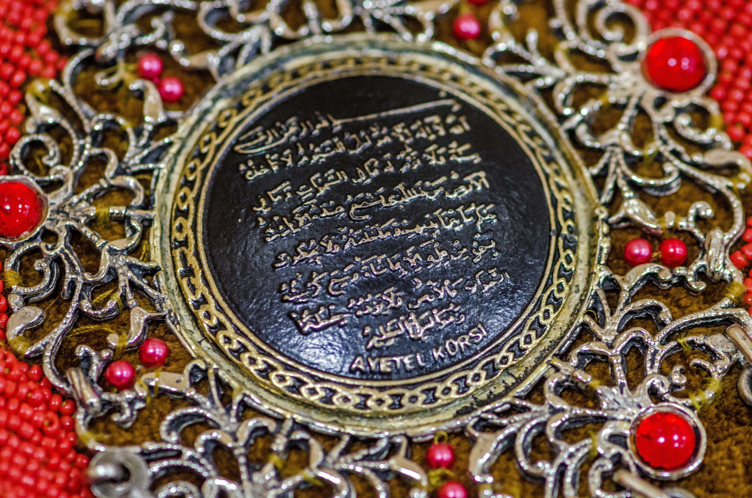 «Я-россиянин, ты — россиянин, мы — россияне!». Свадебный фотограф на Урале Виктор Соколов