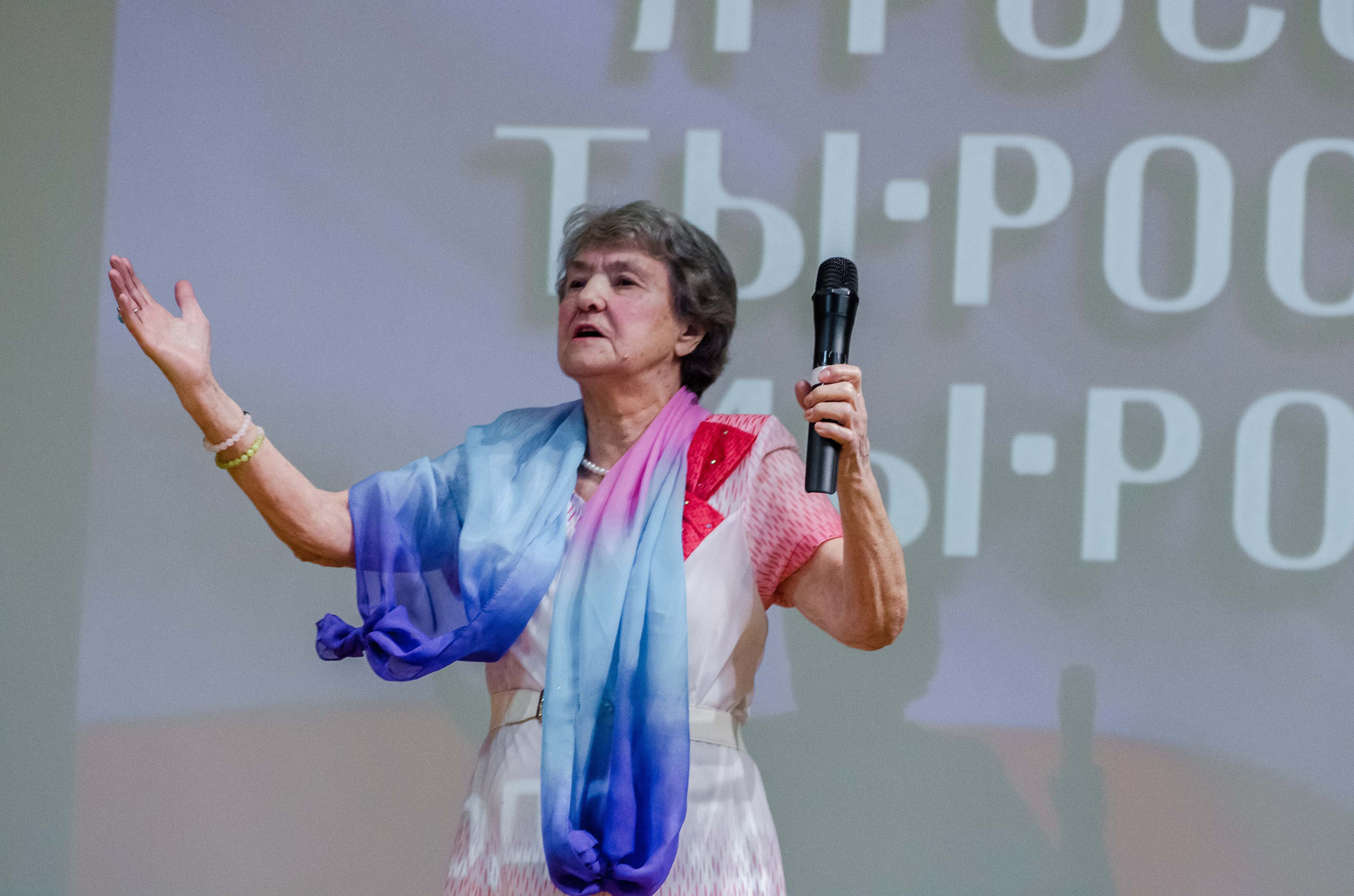 «Я-россиянин, ты — россиянин, мы — россияне!». Свадебный фотограф на Урале Виктор Соколов