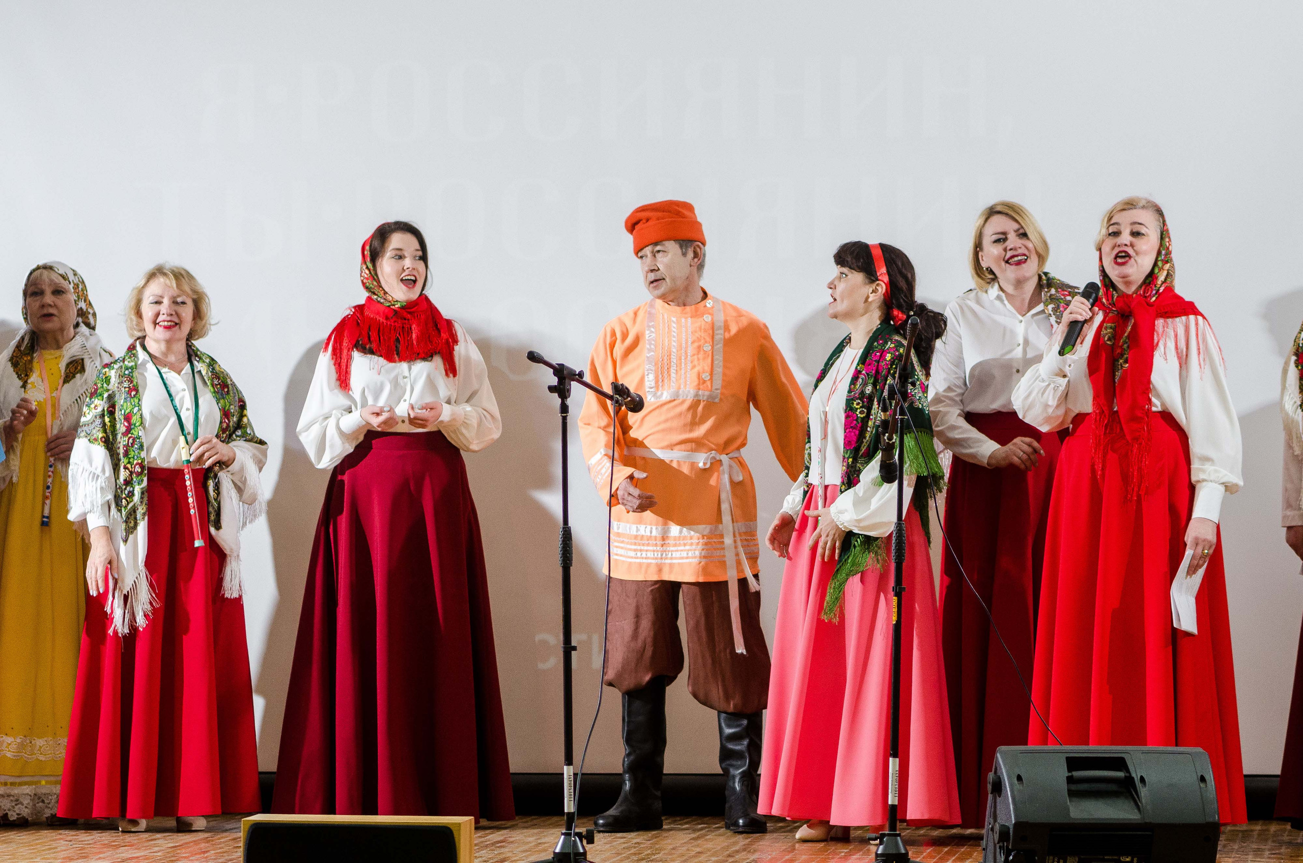 «Я-россиянин, ты — россиянин, мы — россияне!». Свадебный фотограф на Урале Виктор Соколов