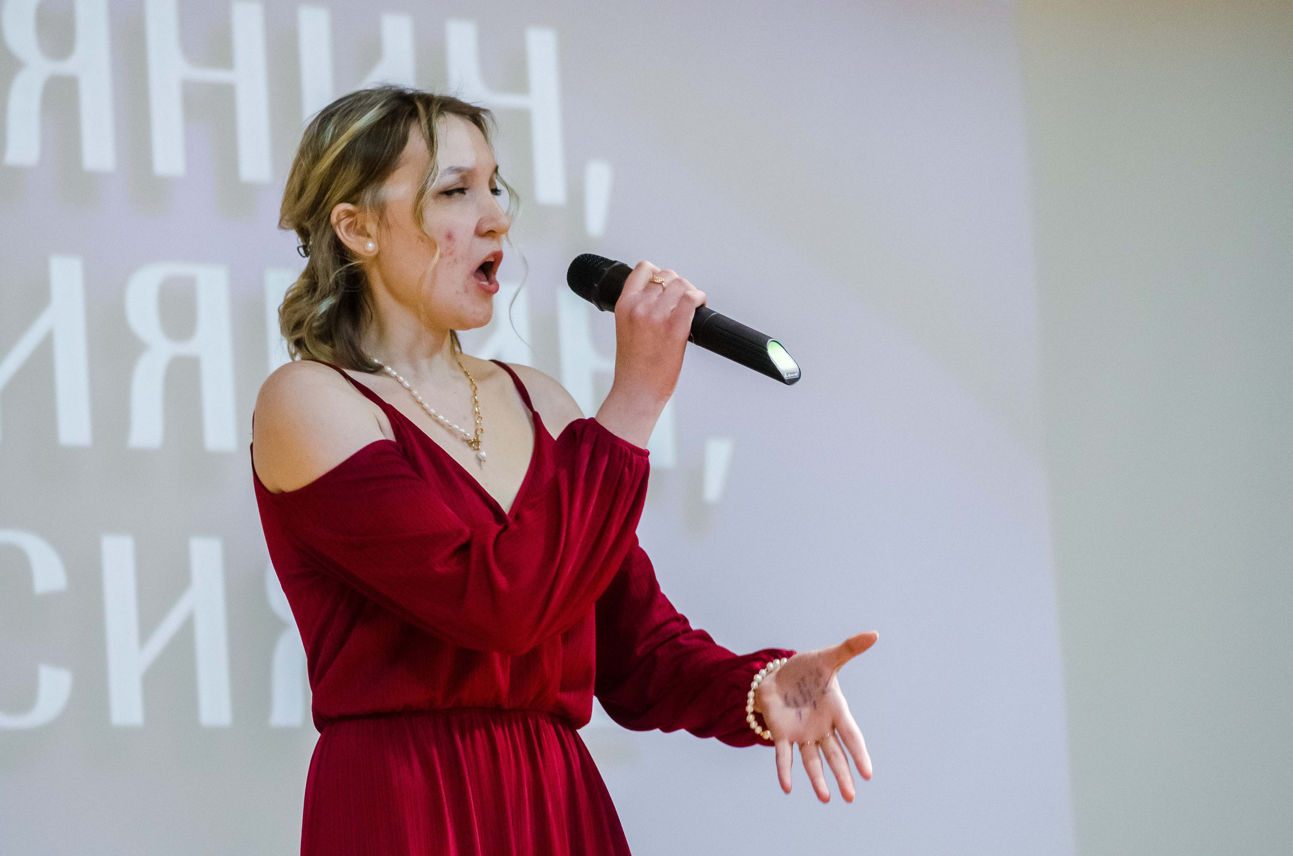 «Я-россиянин, ты — россиянин, мы — россияне!». Свадебный фотограф на Урале Виктор Соколов