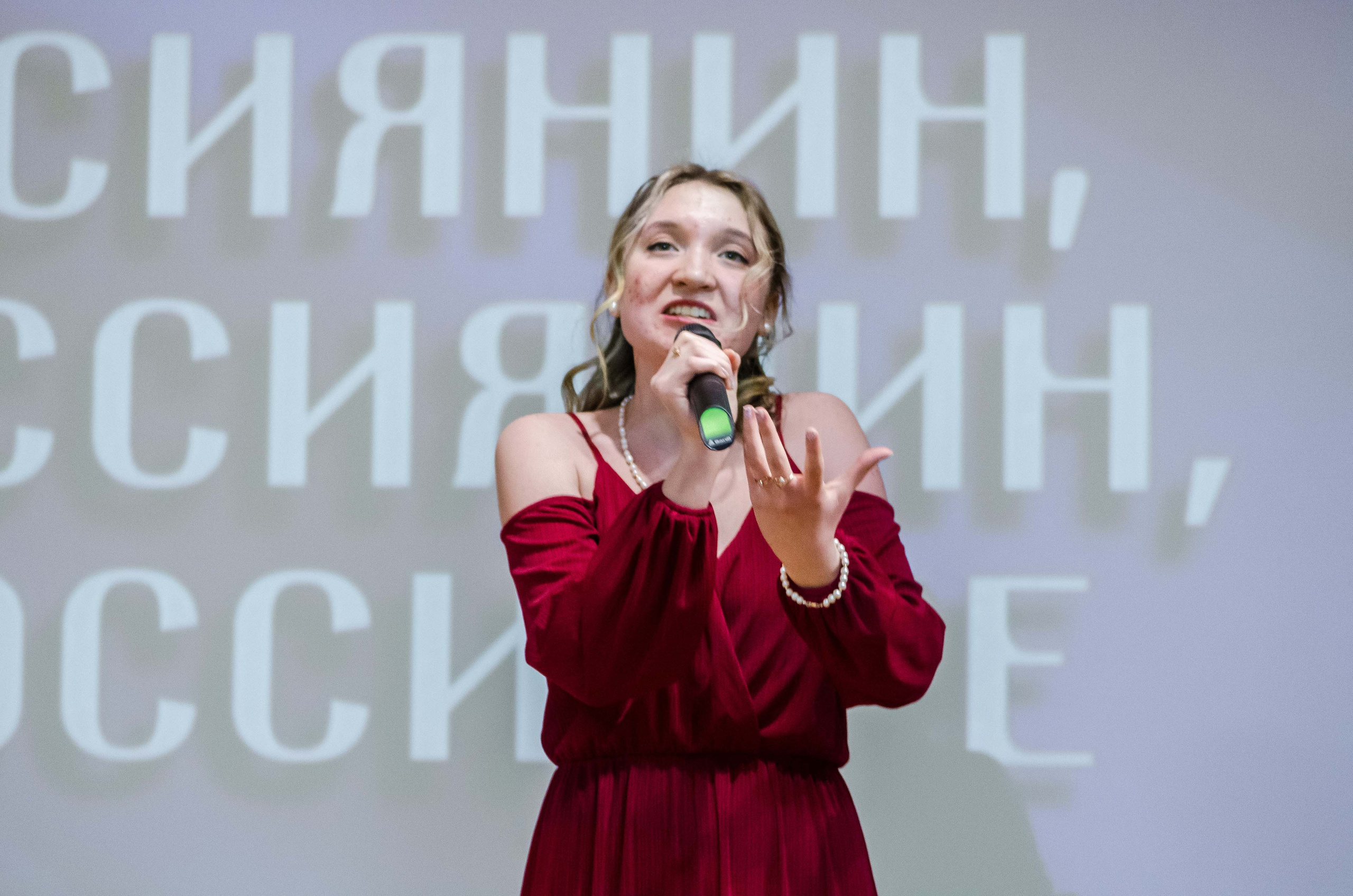 «Я-россиянин, ты — россиянин, мы — россияне!». Свадебный фотограф на Урале Виктор Соколов