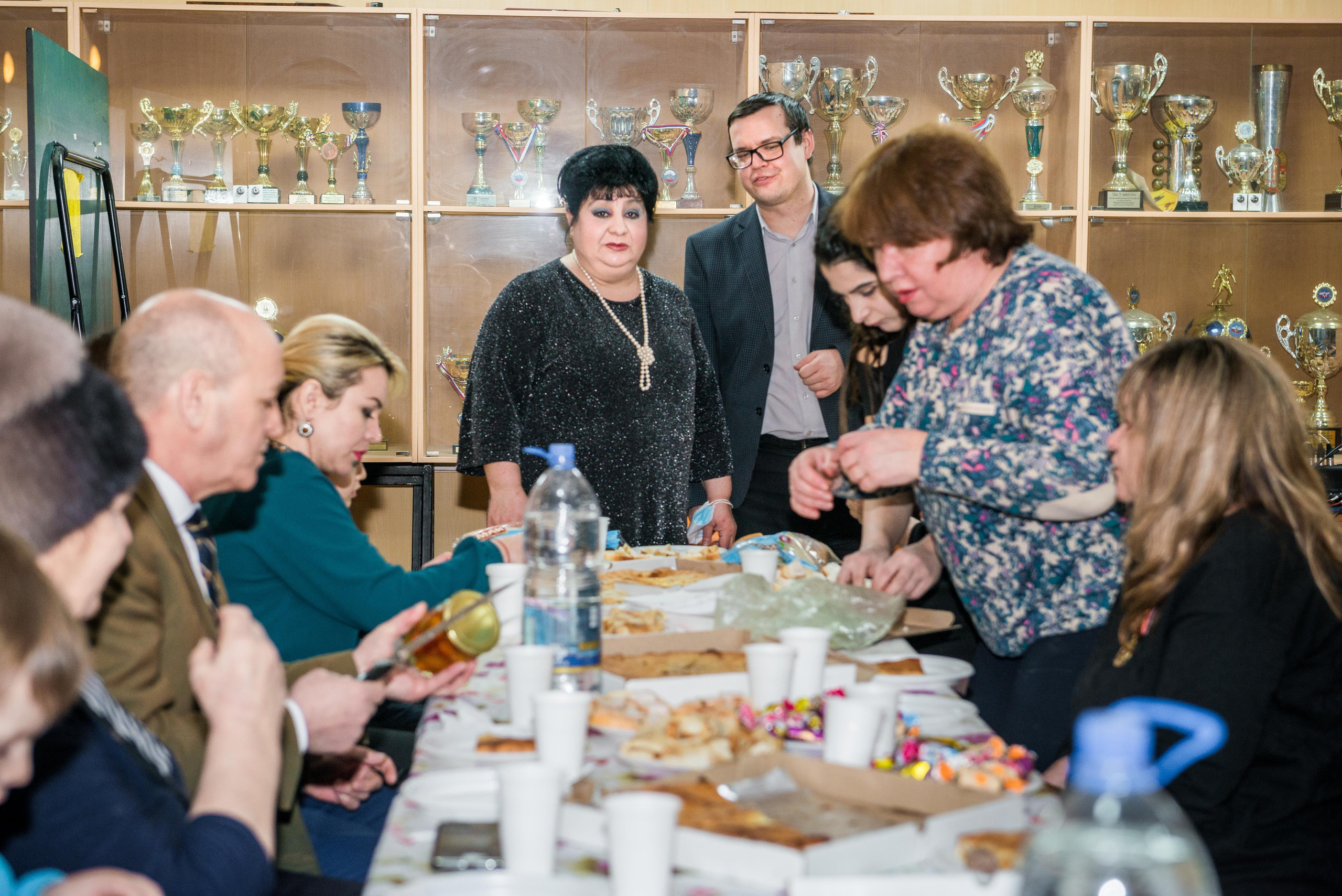 «Я-россиянин, ты — россиянин, мы — россияне!». Свадебный фотограф на Урале Виктор Соколов